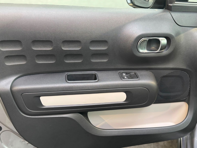 Citroen C3 YOU *82PS*NUR 15TKM*KLIMA*TEMPOMAT*PDC*USB* — photo 12