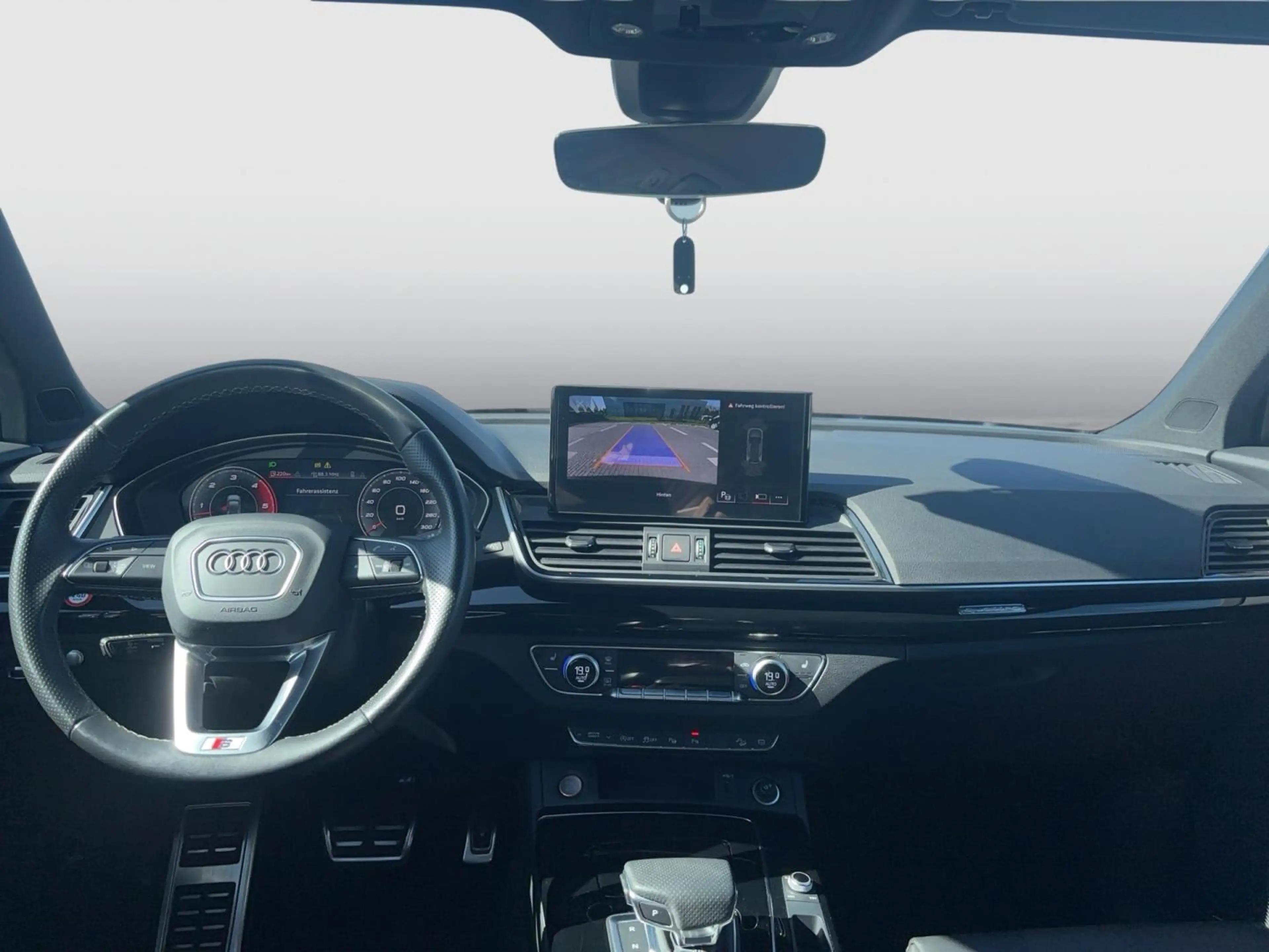 Audi SQ5 SQ5 3.0 TDI quattro MLED HuD Navi StHZ B&O — photo 11