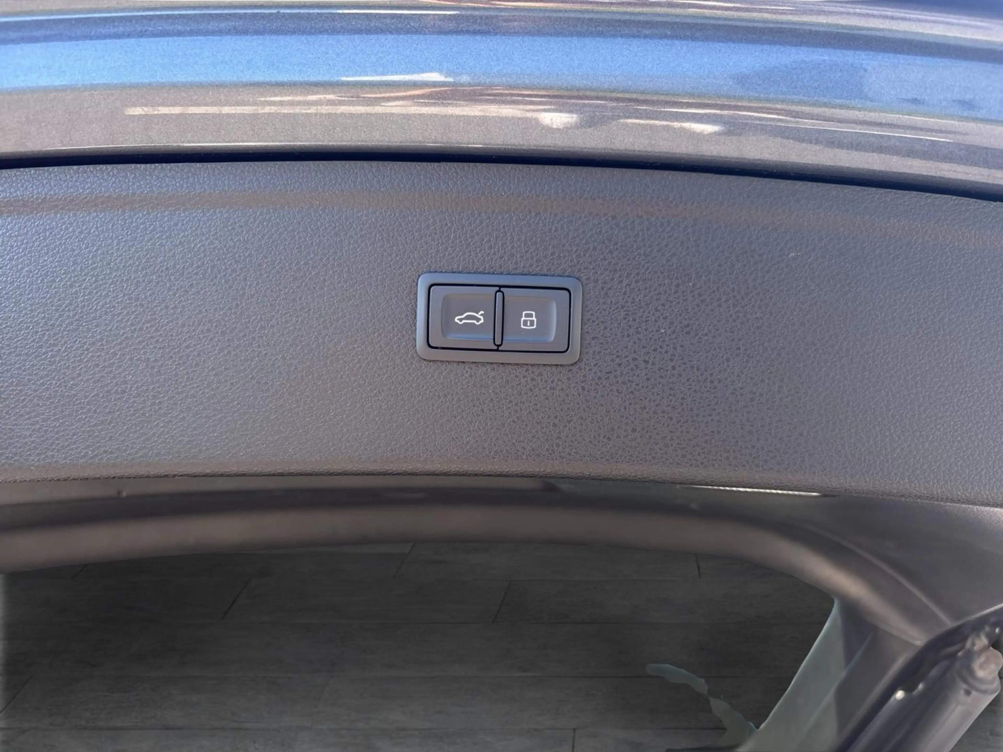 Audi SQ5 SQ5 3.0 TDI quattro MLED HuD Navi StHZ B&O — photo 14