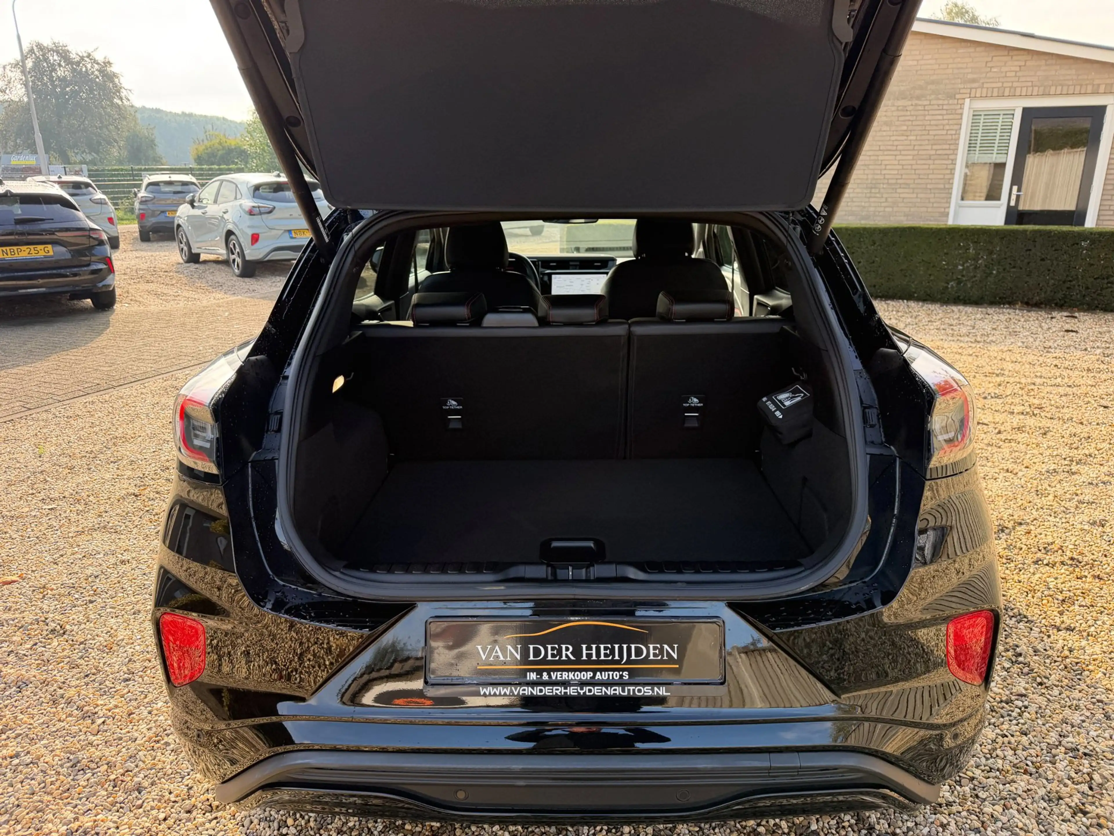 Ford Puma 1.0 EcoBoost Hybrid ST-Line X 155PK Automaat Navig — photo 31
