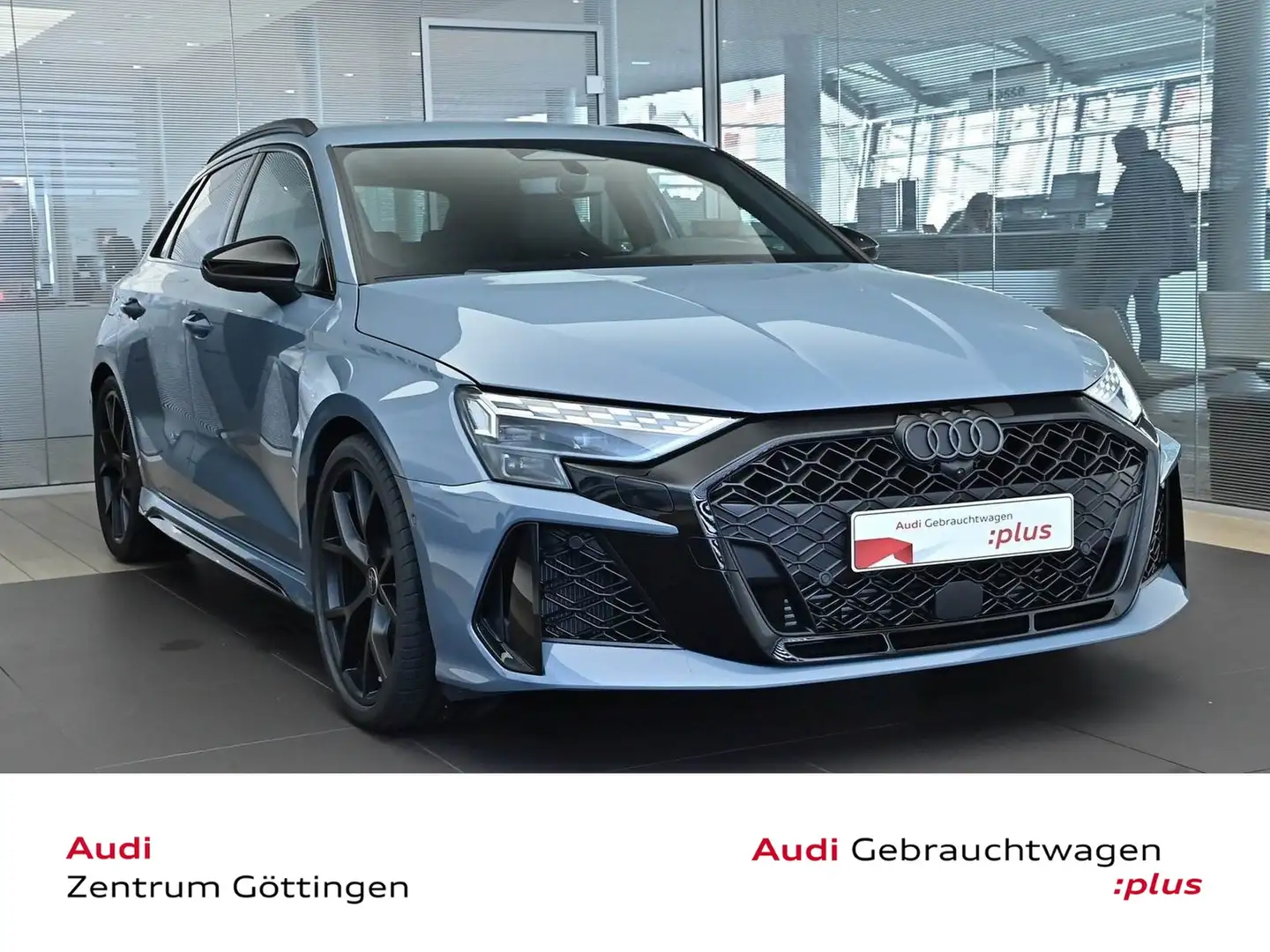 Audi RS3 RS 3 Sportback quattro 294kW S tronic MATRIX+ASG Grau - 2