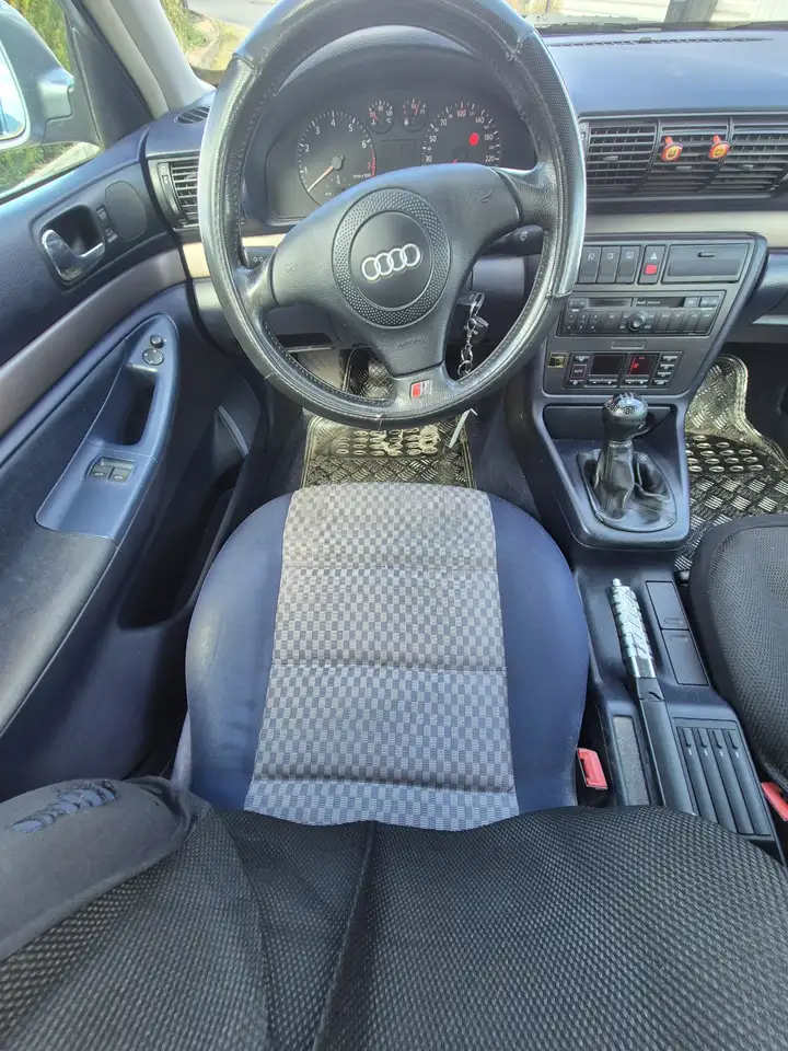 Audi A4 Avant 1.8 T, foto 7
