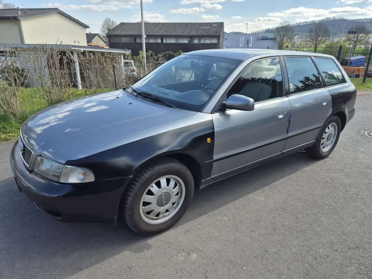 Audi A4 Avant 1.8 T, foto 1