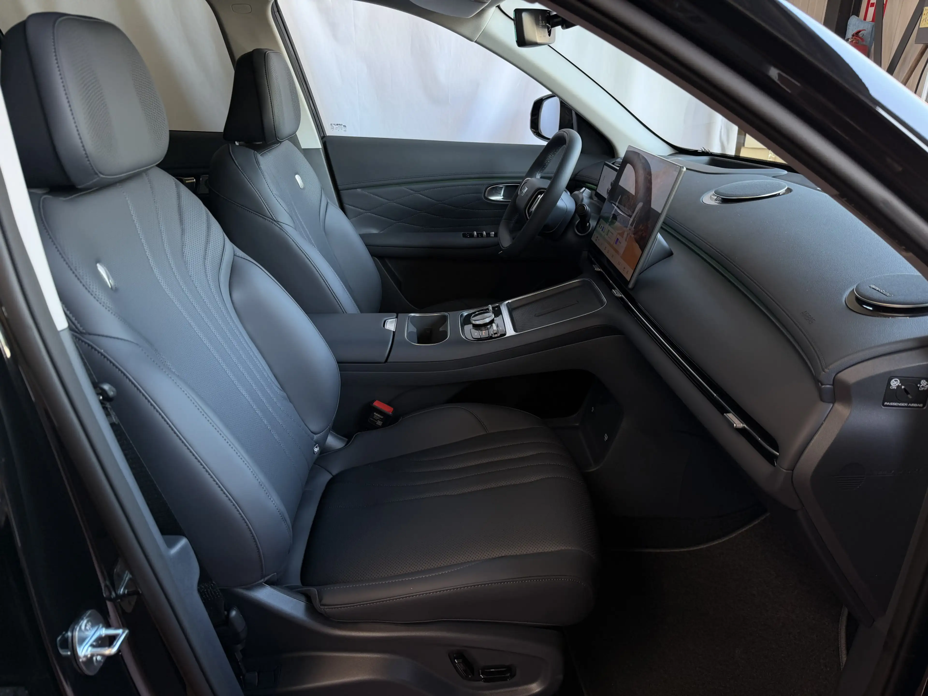 Geely Starray EM-i MAX+ PHEV LONG RANGE | 29,8 kWh ACCU | 136 KM WLTP — photo 33