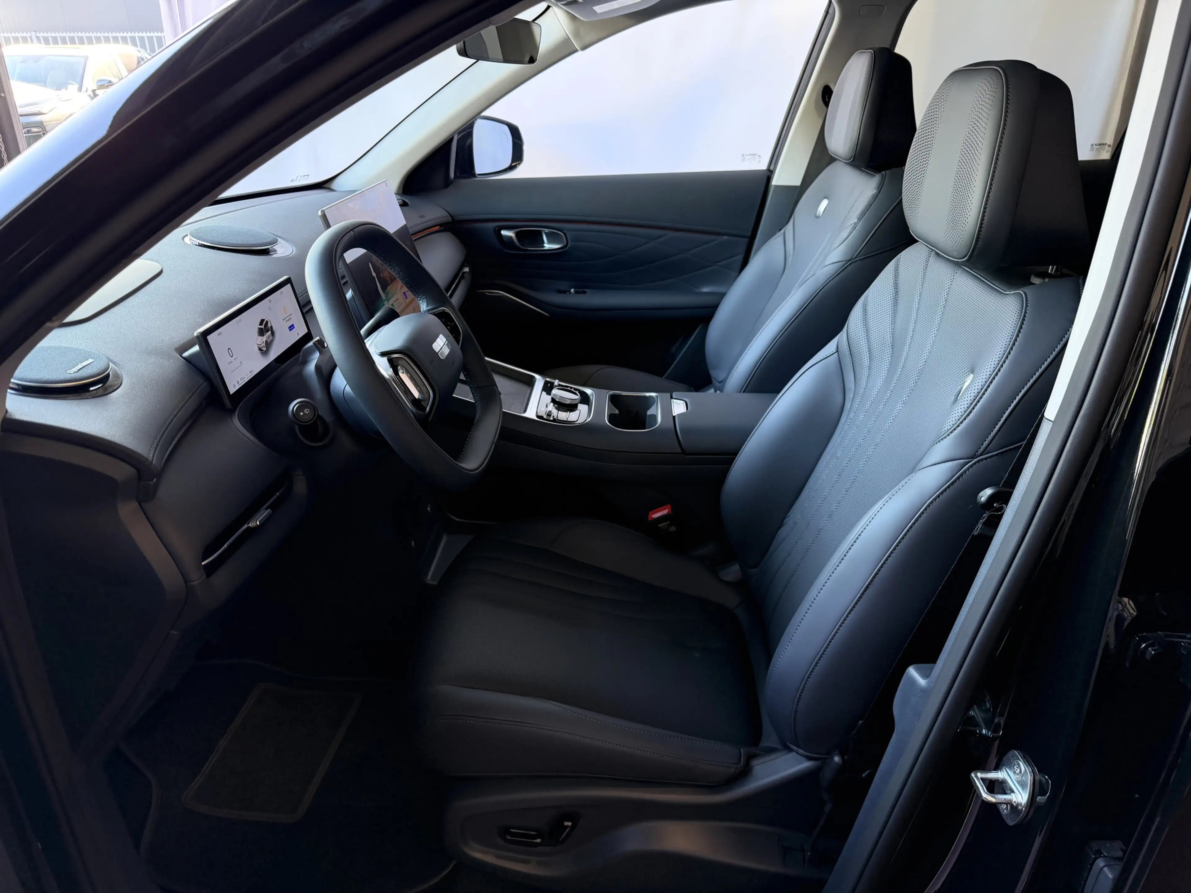 Geely Starray EM-i MAX+ PHEV LONG RANGE | 29,8 kWh ACCU | 136 KM WLTP — photo 16