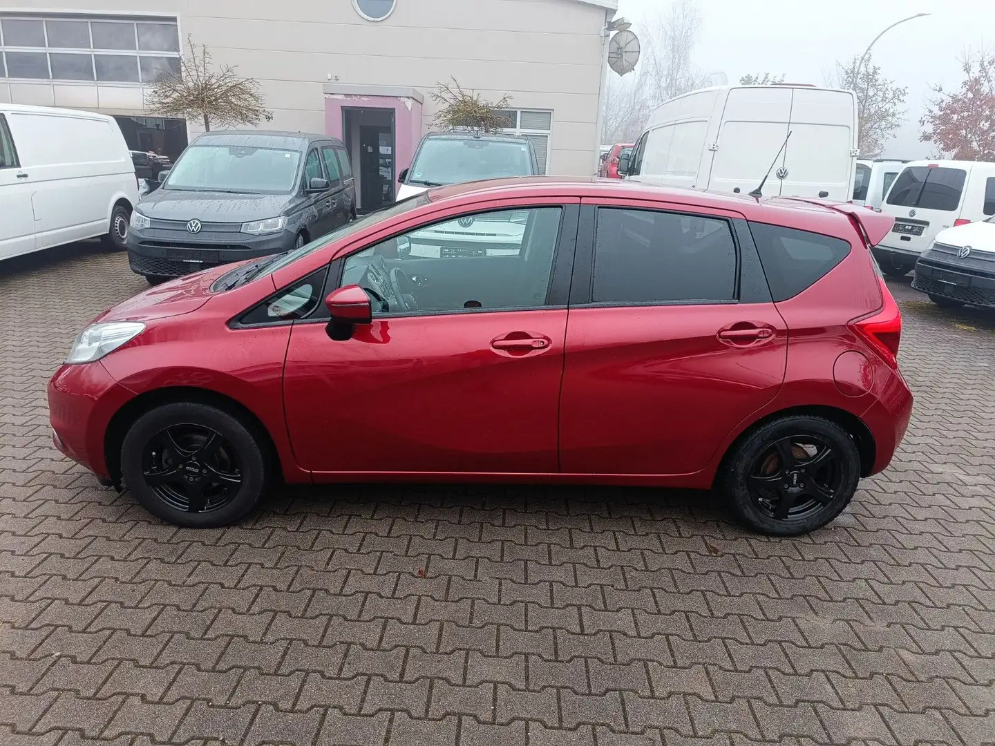 Nissan Note Acenta Rot - 1