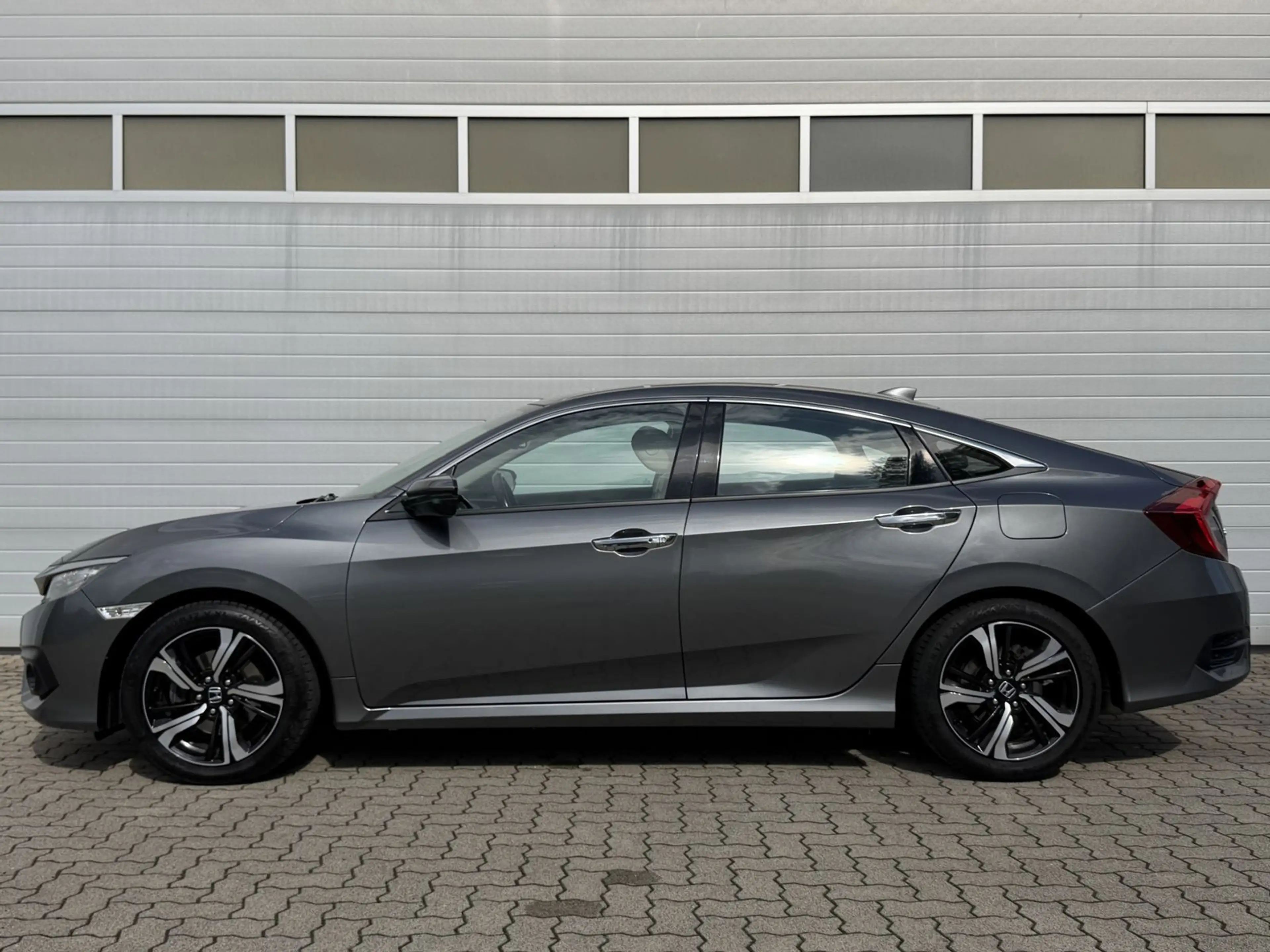 Honda Civic 1.5 Executive ACC/AHK/Navi/Kamera/Klima — photo 5
