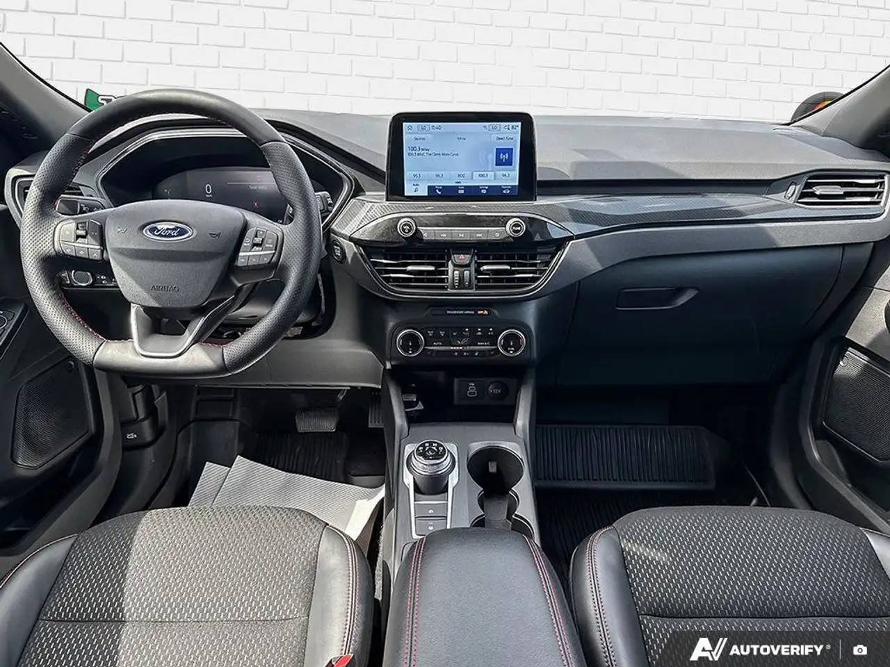 Ford Escape снимка Ford Escape
