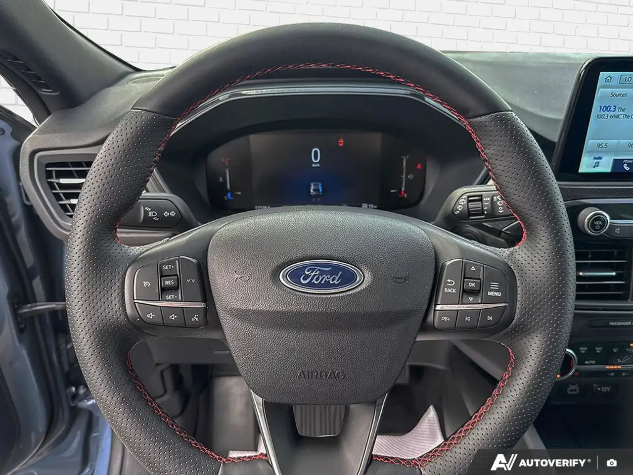 Ford Escape снимка Ford Escape