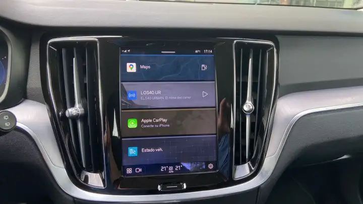Volvo S60 2023, foto 15