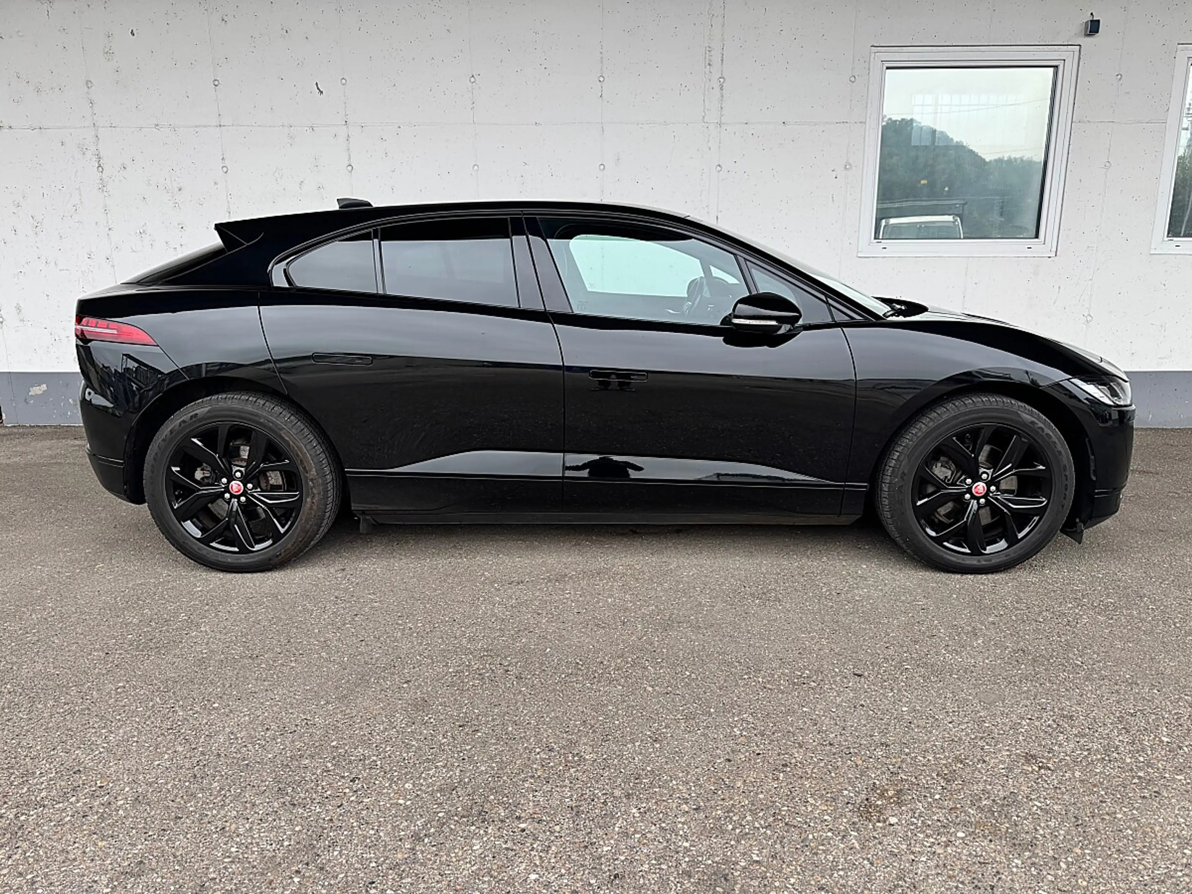 Jaguar I-Pace Austria Edition EV320 AWD — photo 14