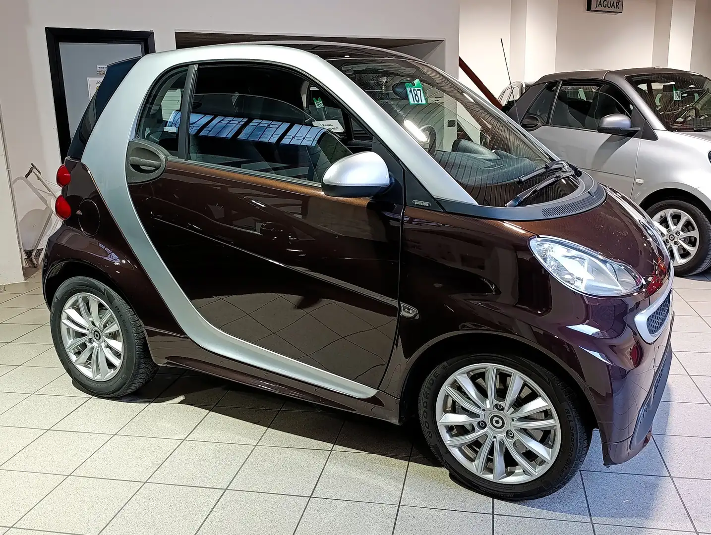 smart forTwo 1.0 mhd Passion 71cv FL SERVOSTERZO choccolate met Bruin - 2