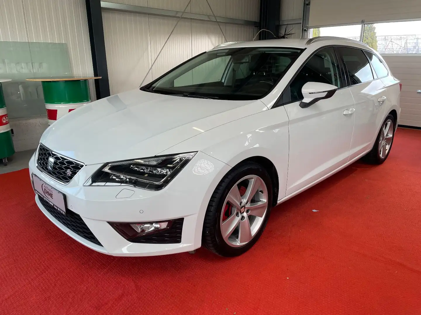 SEAT Leon ST FR 1.4 TSI *NAV*LED*AHK*STANDH* Weiß - 1