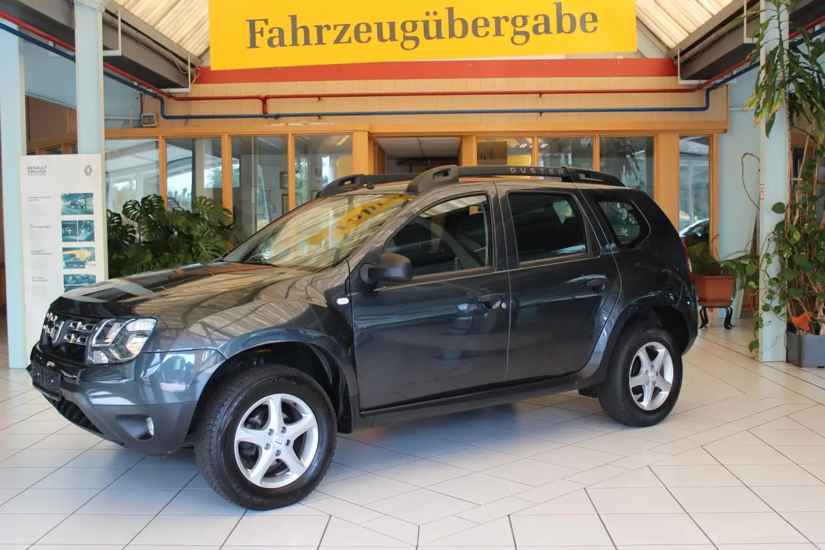 Dacia Duster I Ambiance 4x2 Gris - 2
