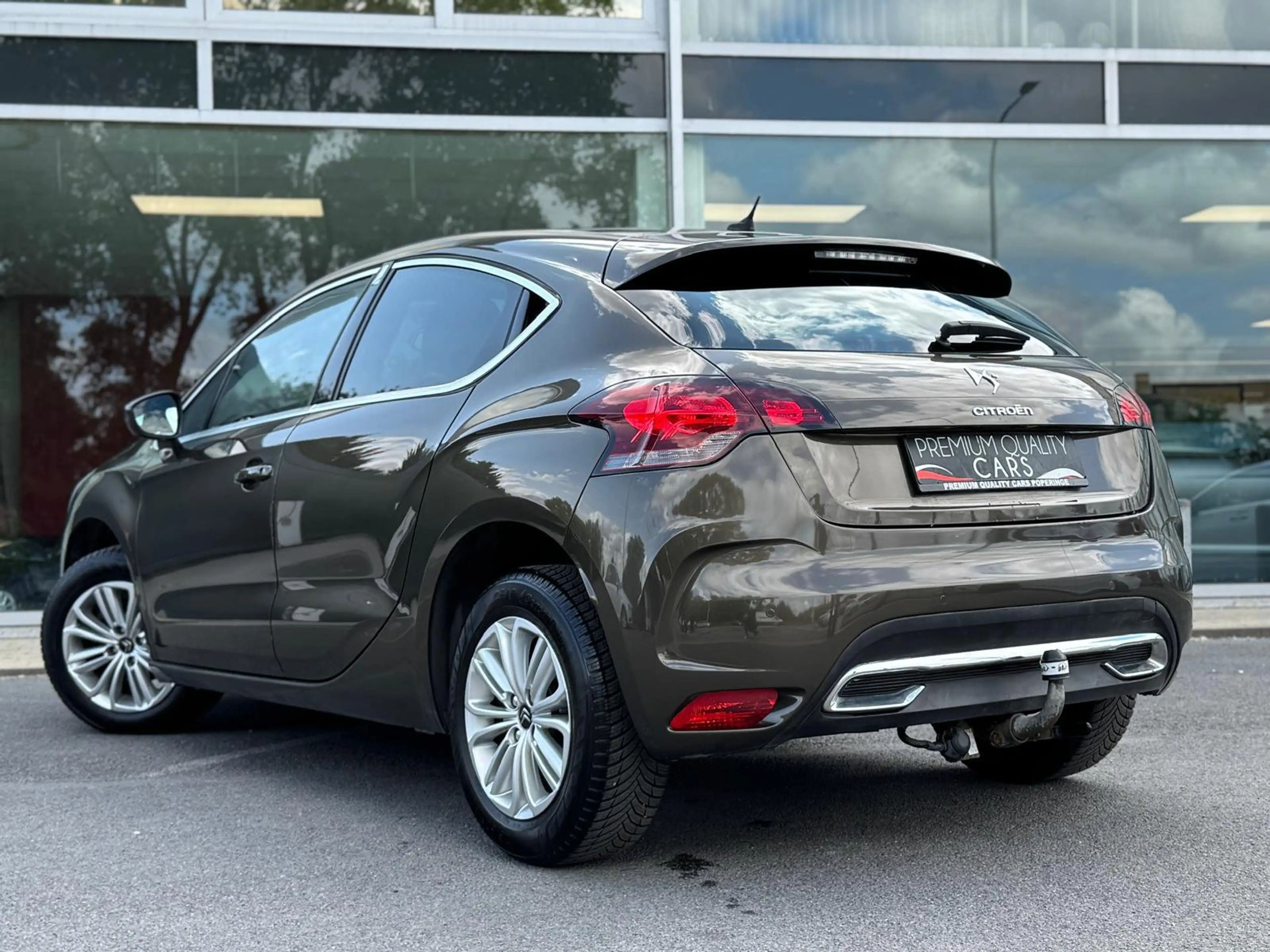 Citroen DS4 1.6 e-HDi GPS / CRUISE / PDC / TREKHAAK — photo 13