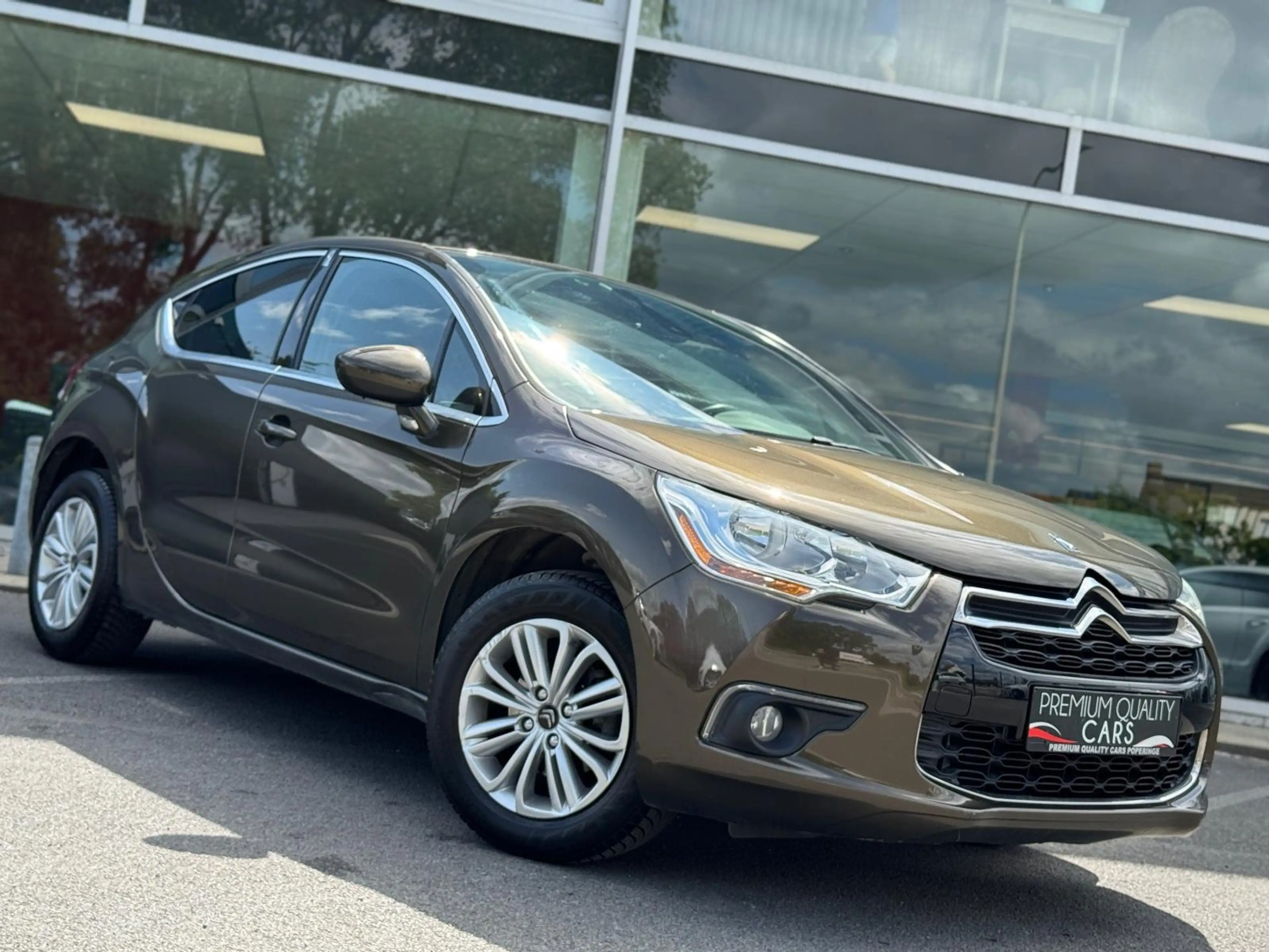Citroen DS4 1.6 e-HDi GPS / CRUISE / PDC / TREKHAAK — photo 5