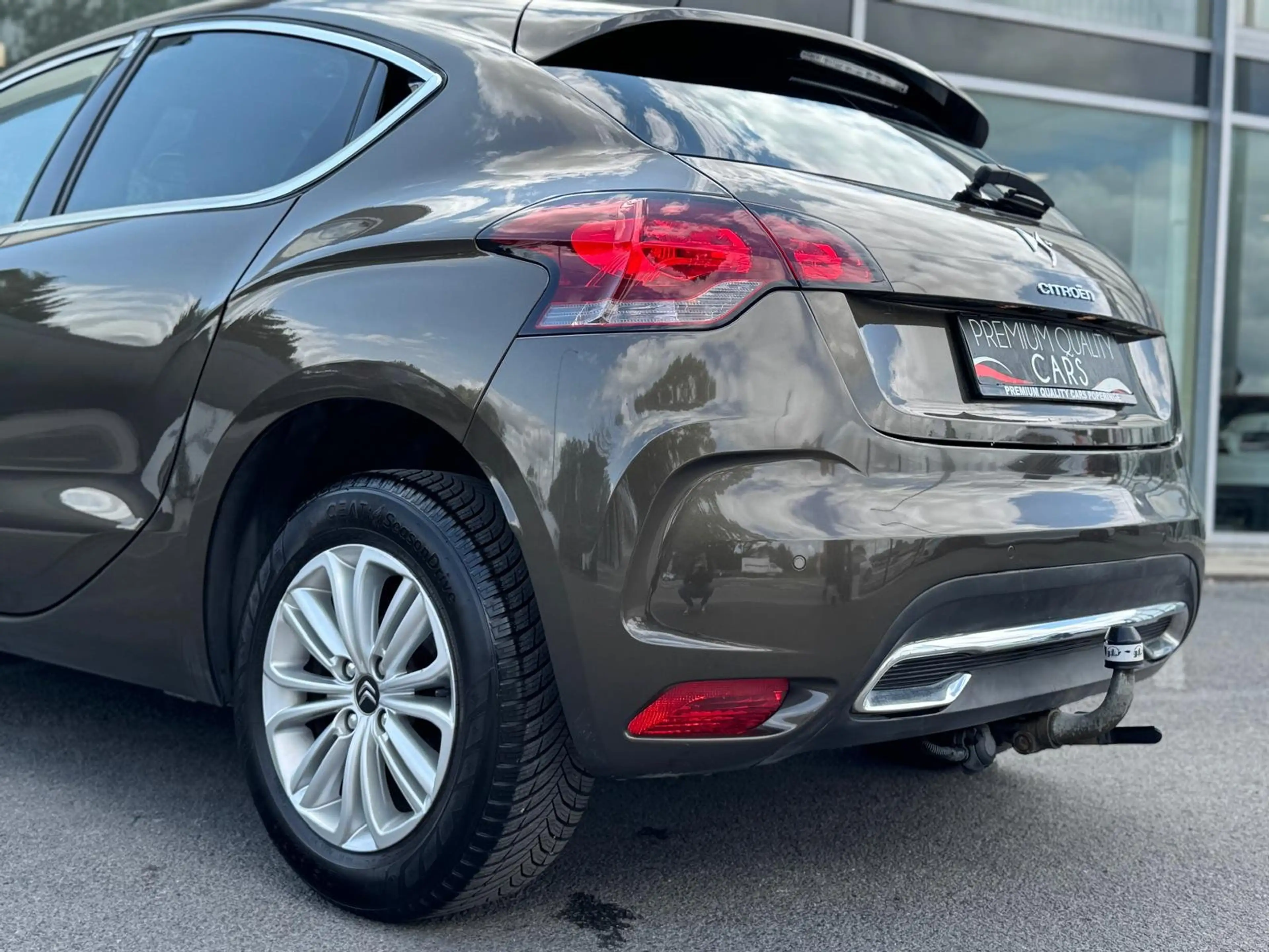 Citroen DS4 1.6 e-HDi GPS / CRUISE / PDC / TREKHAAK — photo 14