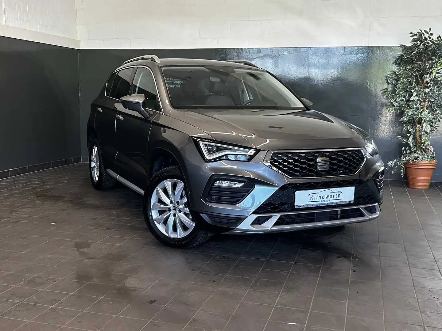SEAT Ateca 1.5 TSI DSG Xperience +AHK+GJR+XL-Paket Grau - 2