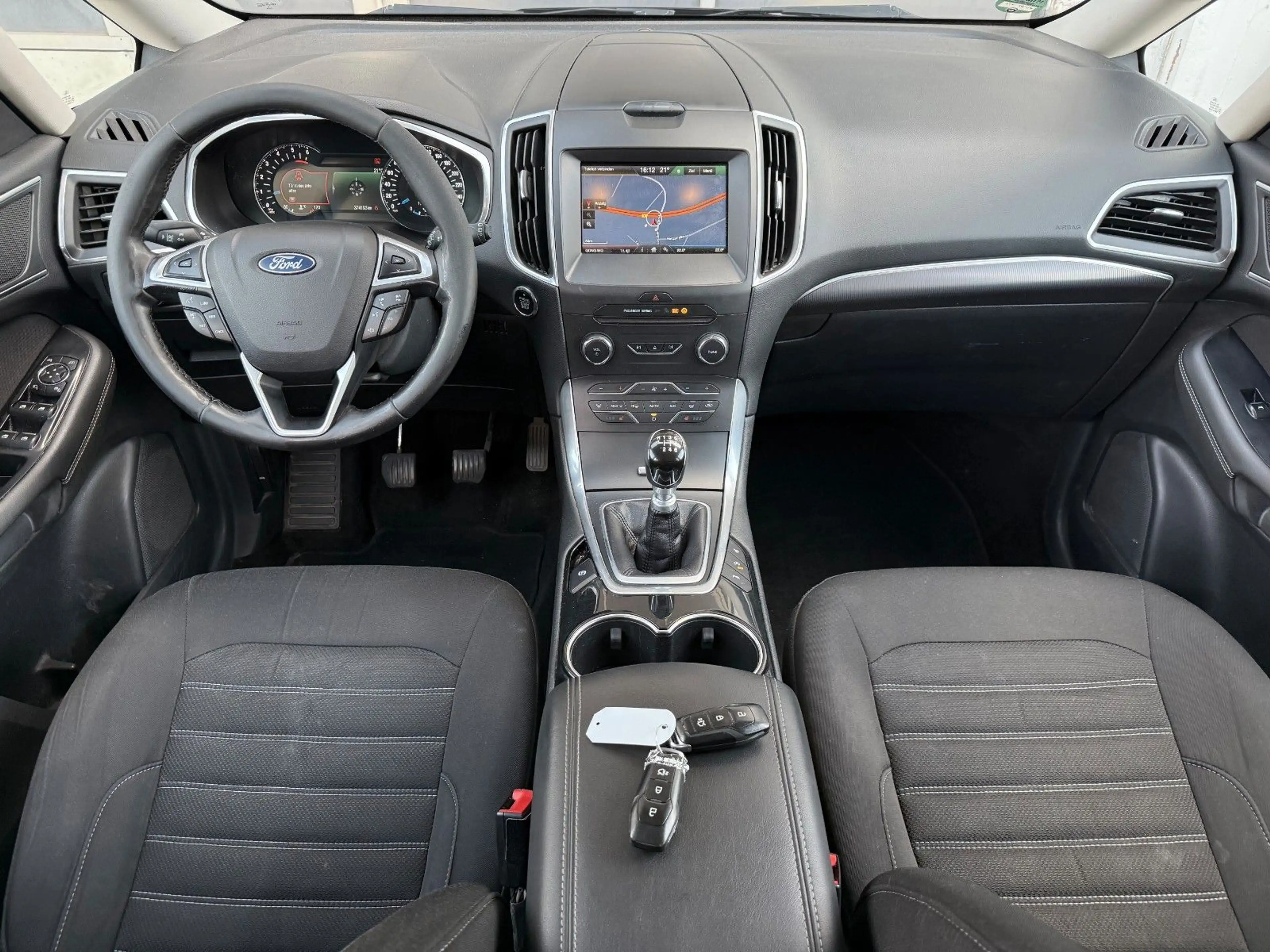 Ford Galaxy Titanium 4x4 Navi 7-SITZE AHK Assist TÜV — photo 10