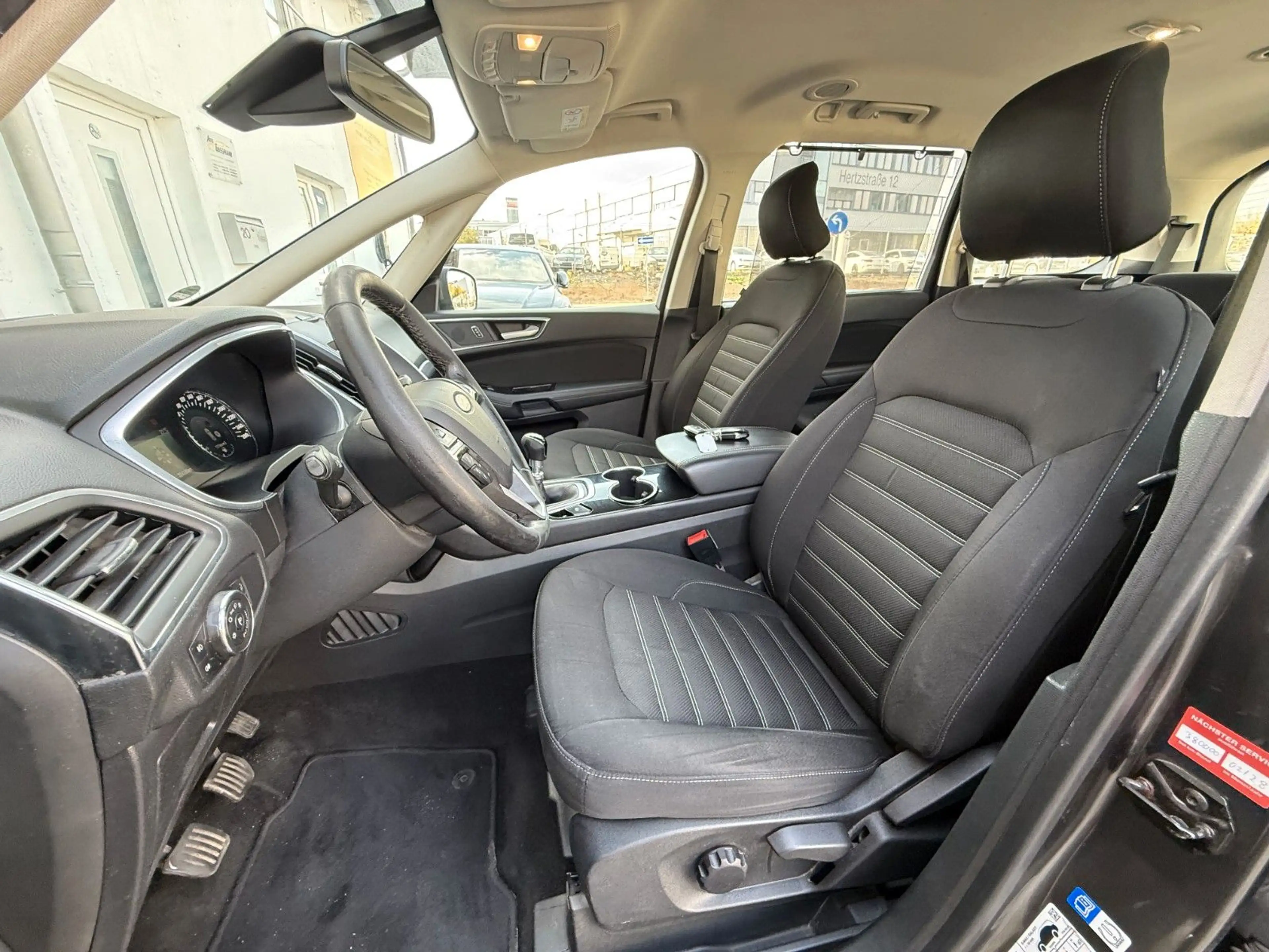 Ford Galaxy Titanium 4x4 Navi 7-SITZE AHK Assist TÜV — photo 9