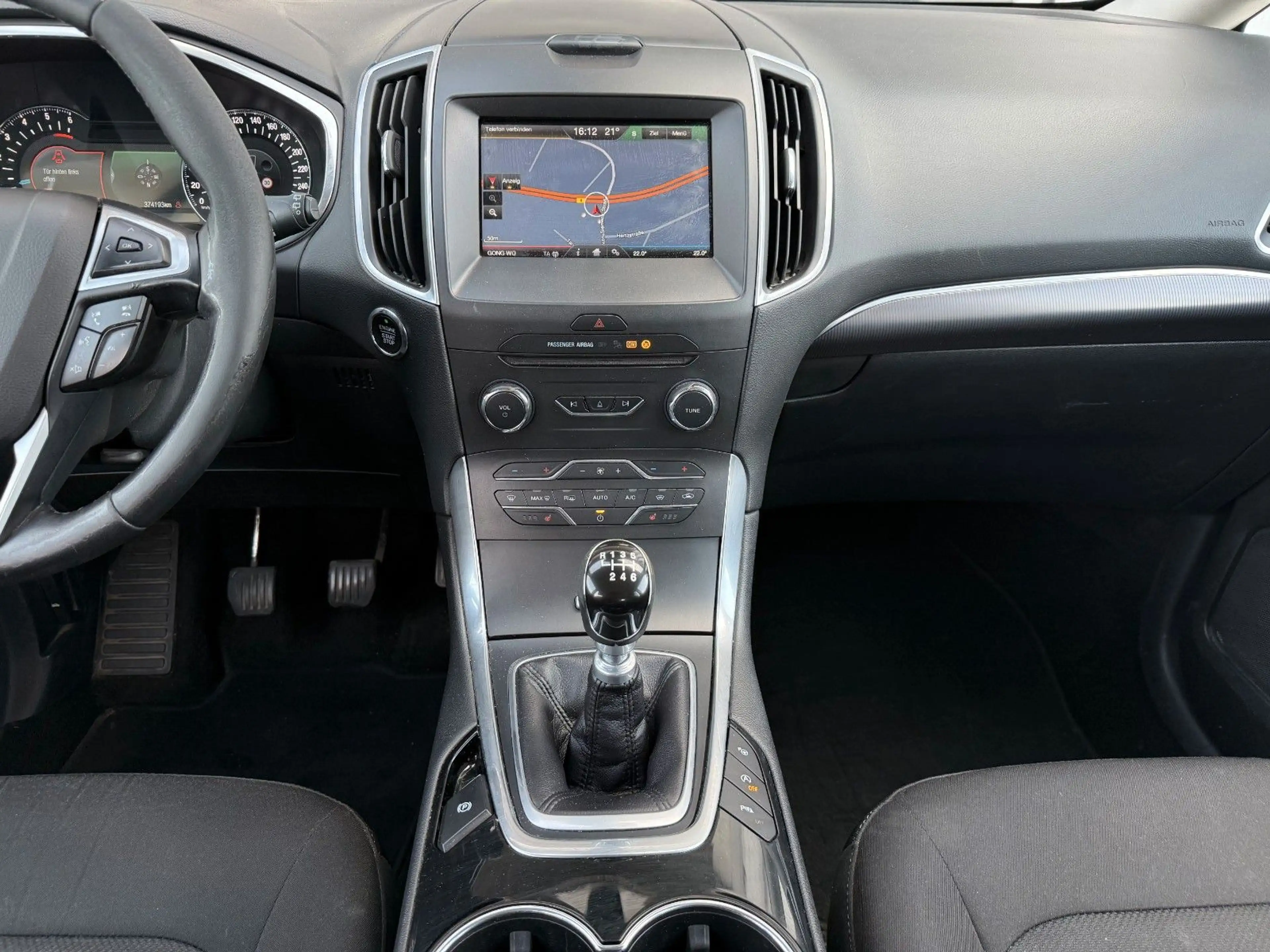 Ford Galaxy Titanium 4x4 Navi 7-SITZE AHK Assist TÜV — photo 14