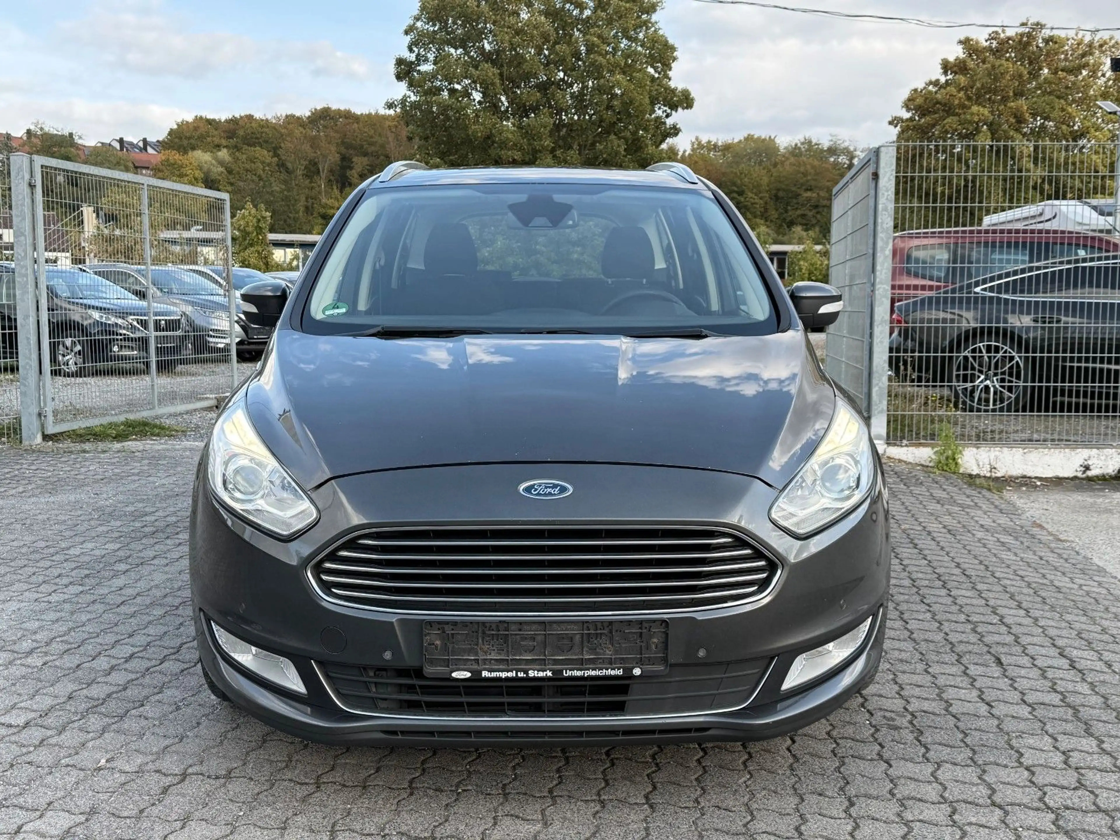 Ford Galaxy Titanium 4x4 Navi 7-SITZE AHK Assist TÜV — photo 2
