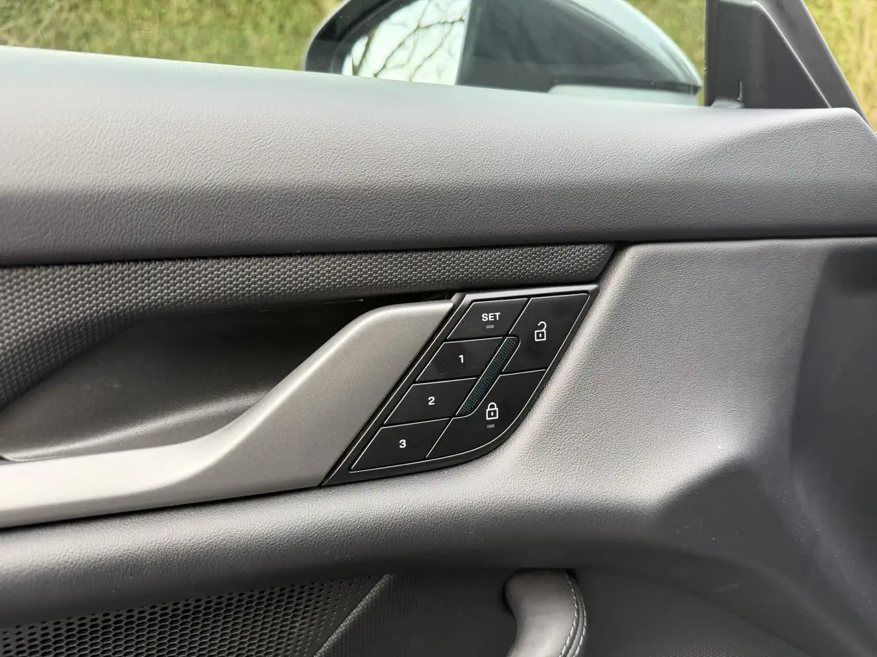 Porsche Taycan Sport Turismo 105kWh/BOSE/Pano/ACC/Top!, миниатюра 22