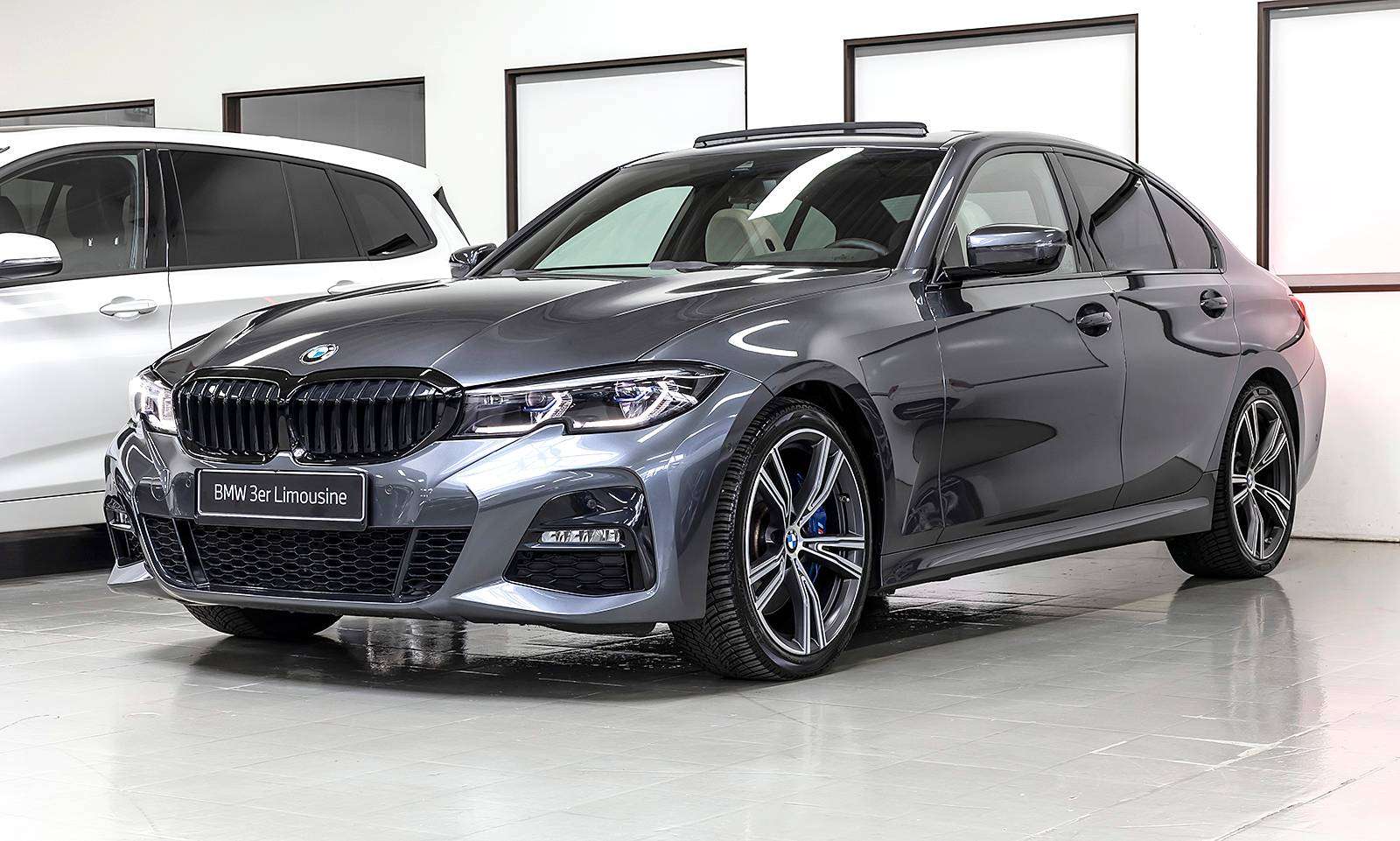 2022 BMW 320