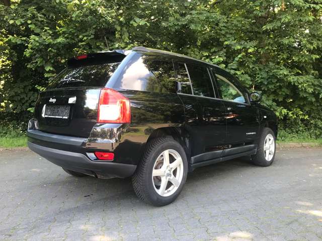 Jeep Compass Sport 4x2 Sehr gepflegt
