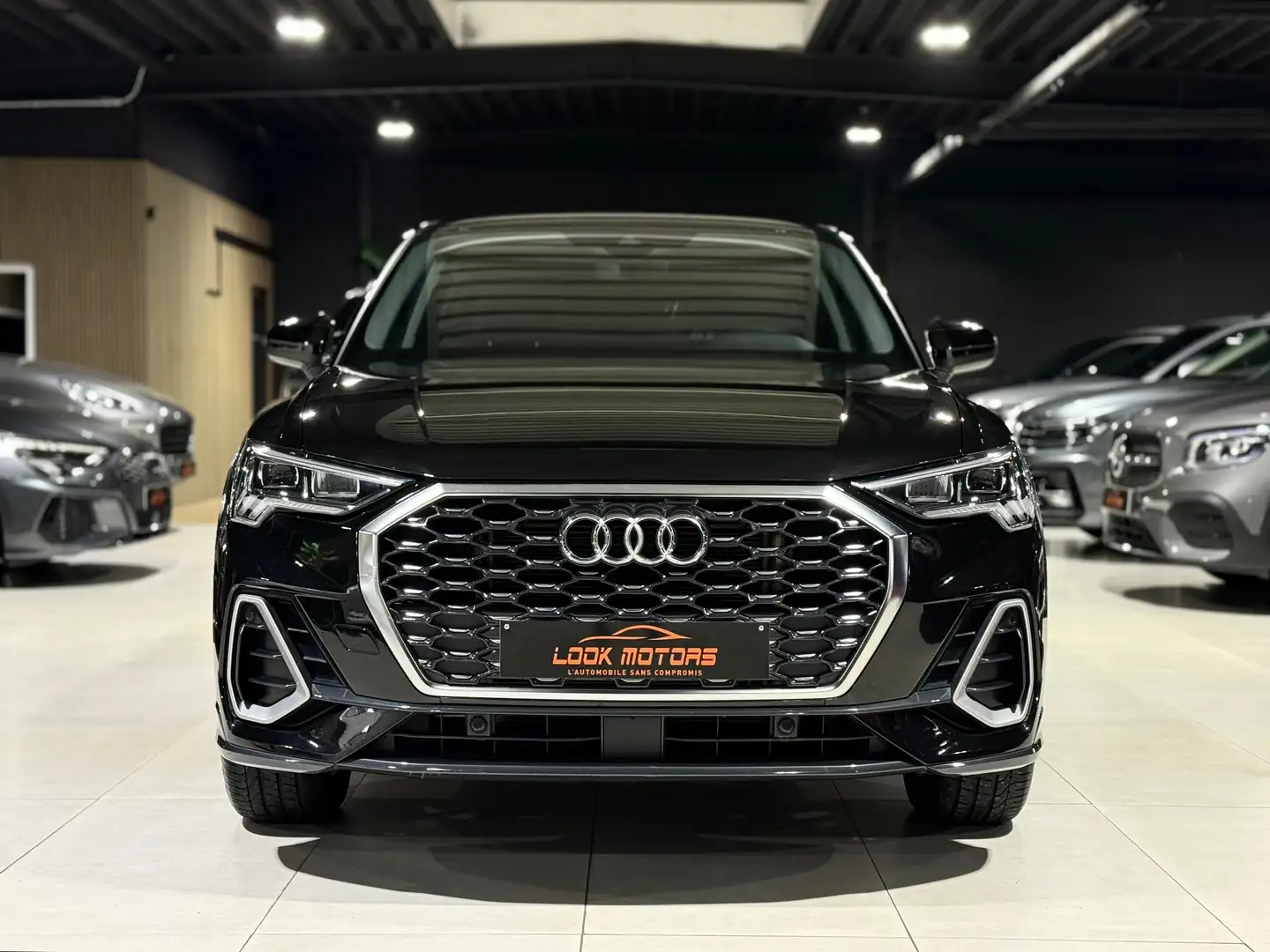 Audi Q3 150cv 35TFSI Sportback S tronic S line DISTRO FULL Schwarz - 2