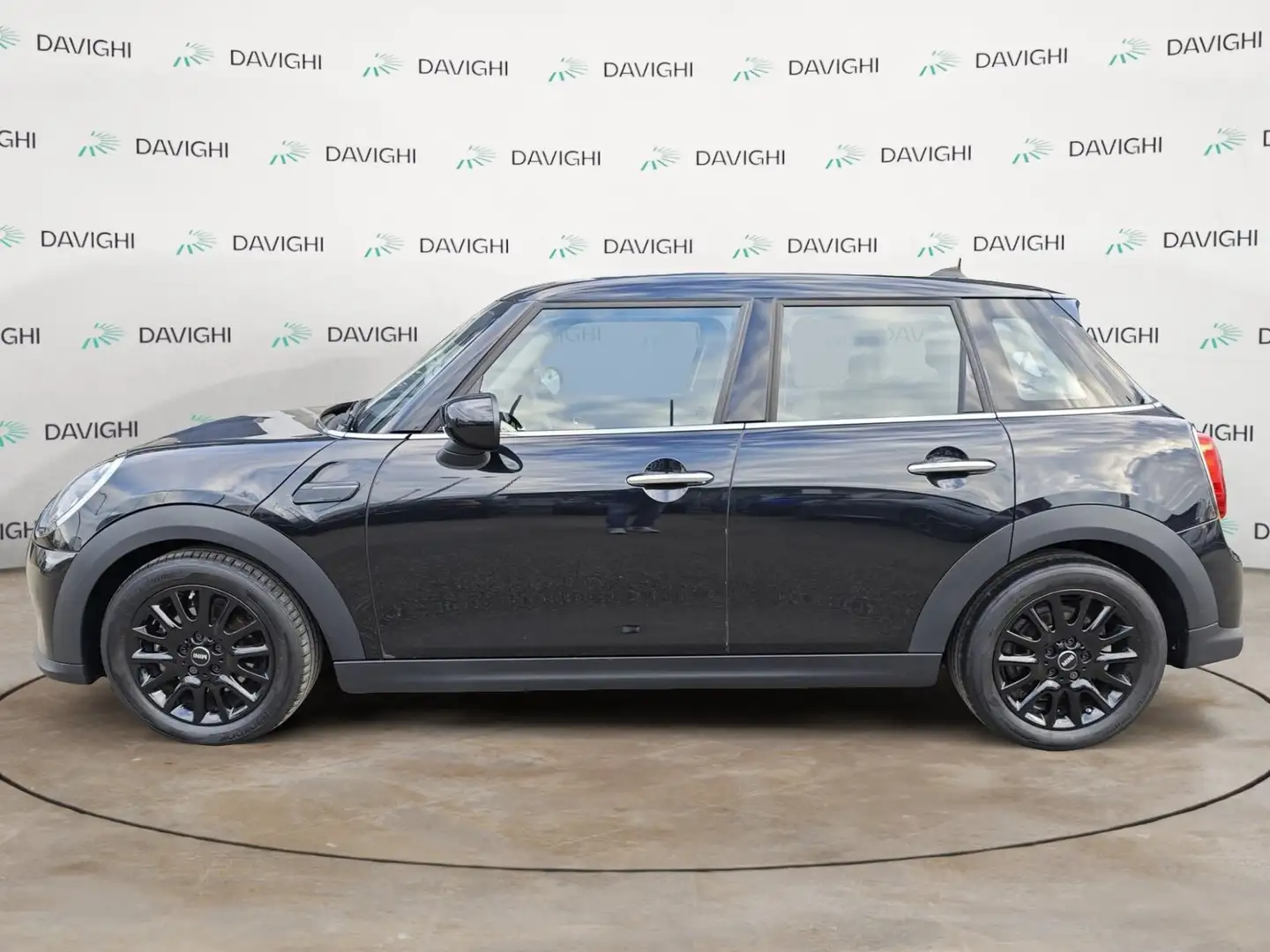 MINI Cooper Mini 1.5 Cooper Essential 5 porte Schwarz - 2