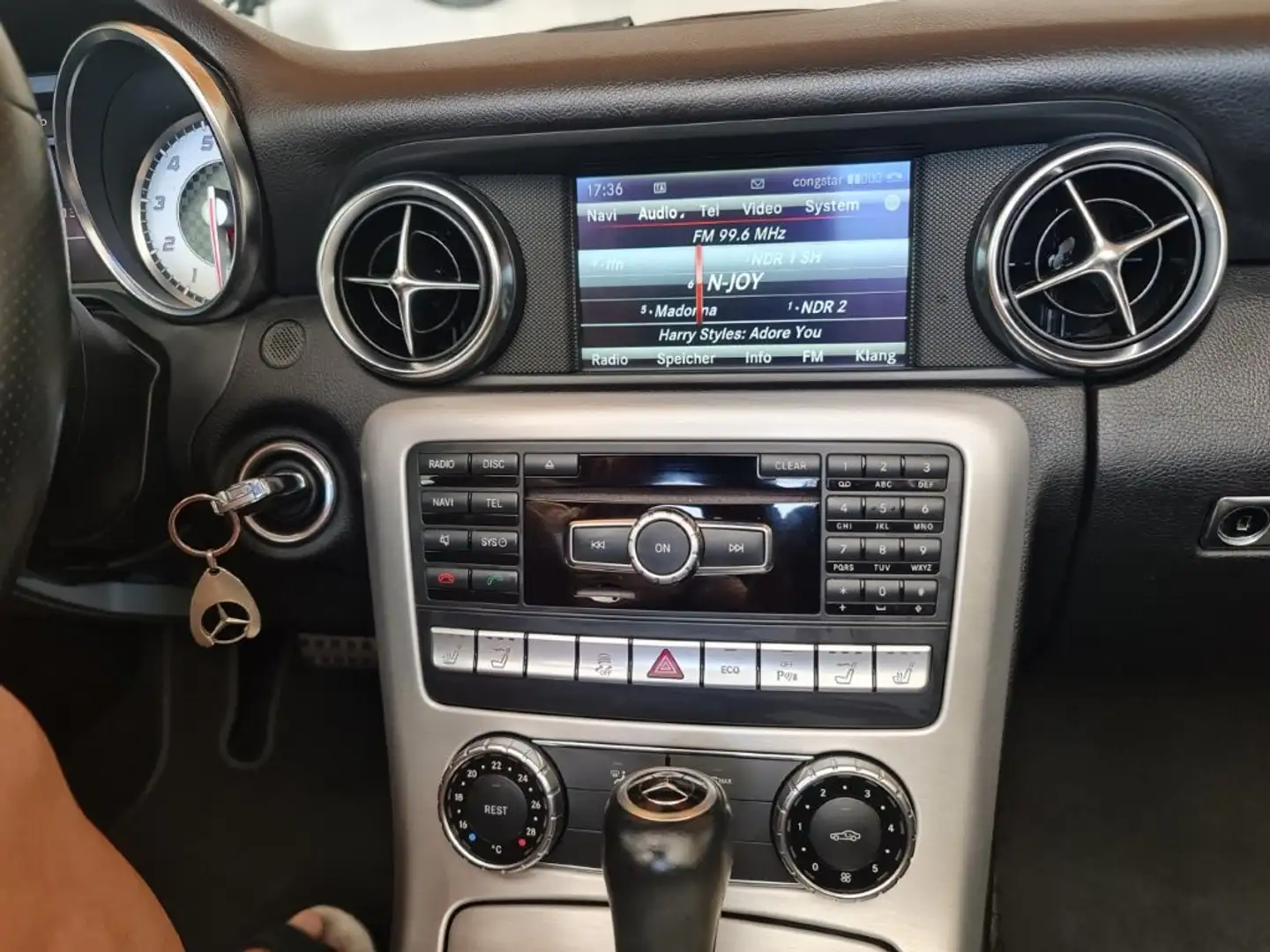 Mercedes-Benz SLK 250 AMG Line Blanco - 1