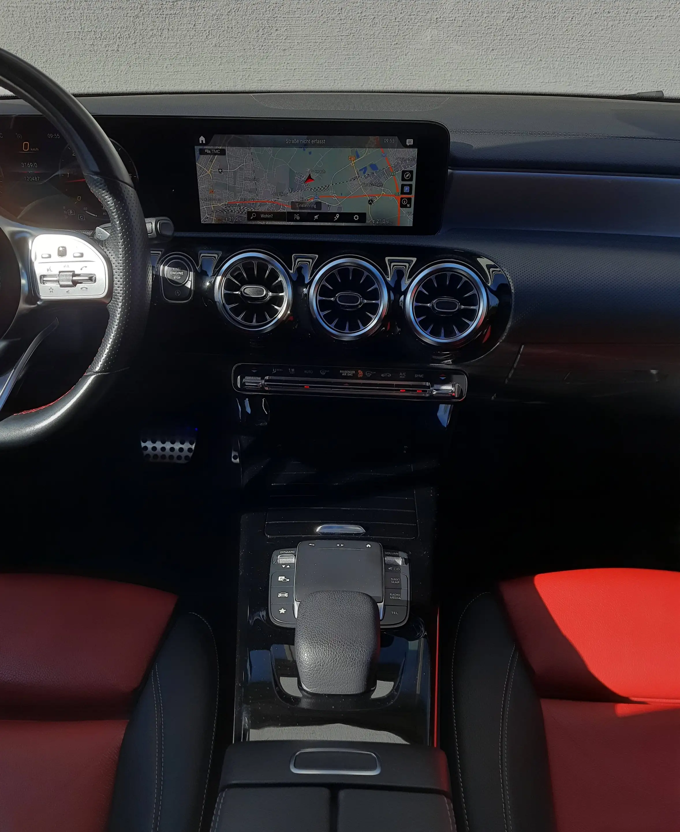 Mercedes-Benz CLA 220 CLA 220d/3xAMG/LED/Pano/360°/Burm/DigiC — photo 14