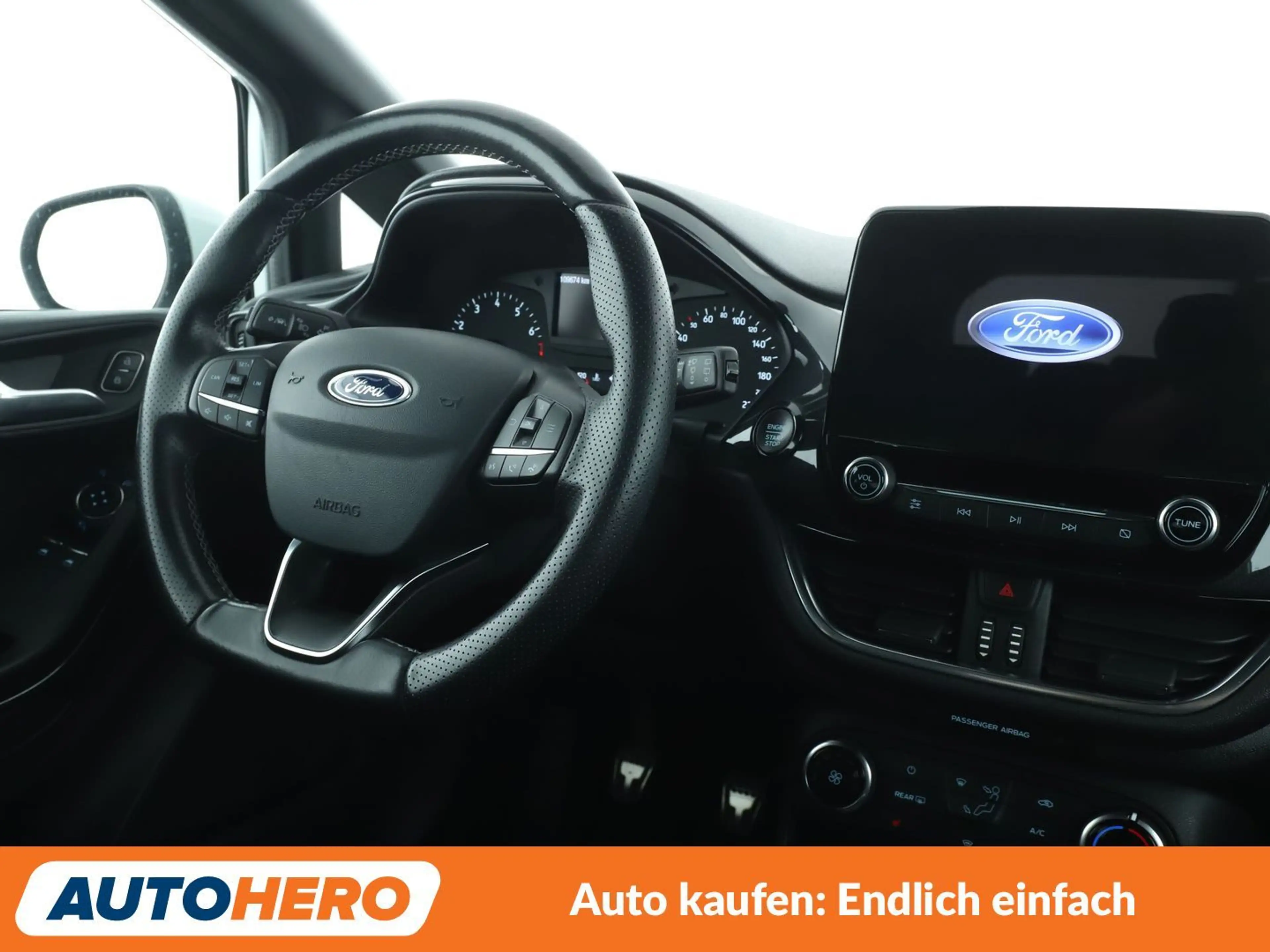 Ford Fiesta 1.0 EcoBoost ST-Line — photo 13