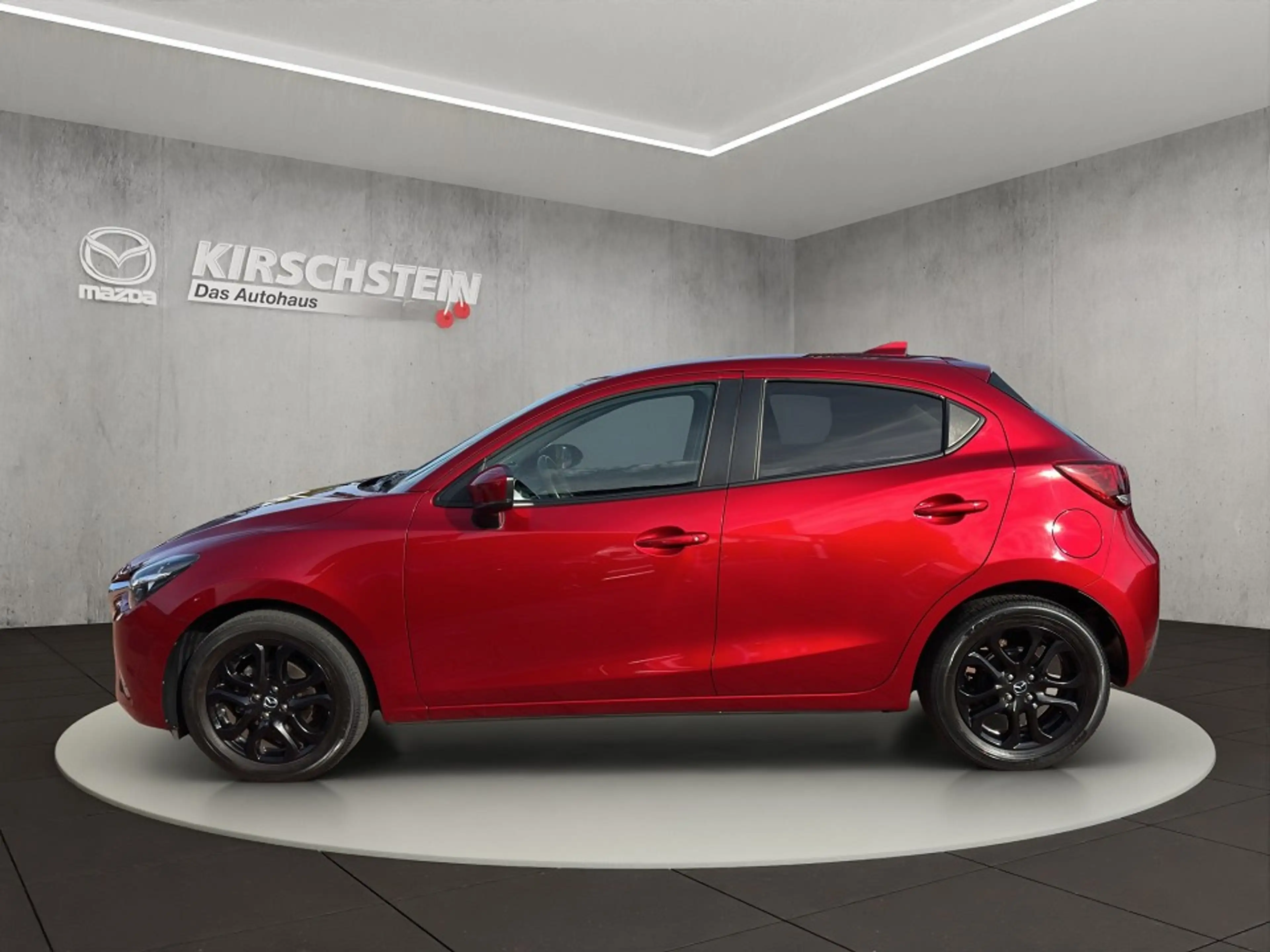 Mazda 2 KIZOKU ++Car-Play+Android-Auto++ — photo 2
