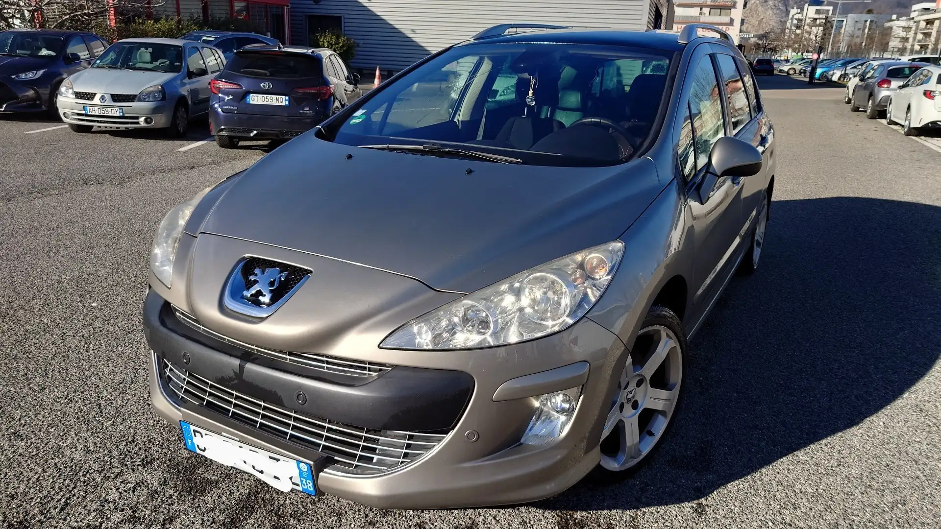 Peugeot 308 308 SW 2.0 HDi 140ch FAP Platinium Beige - 1