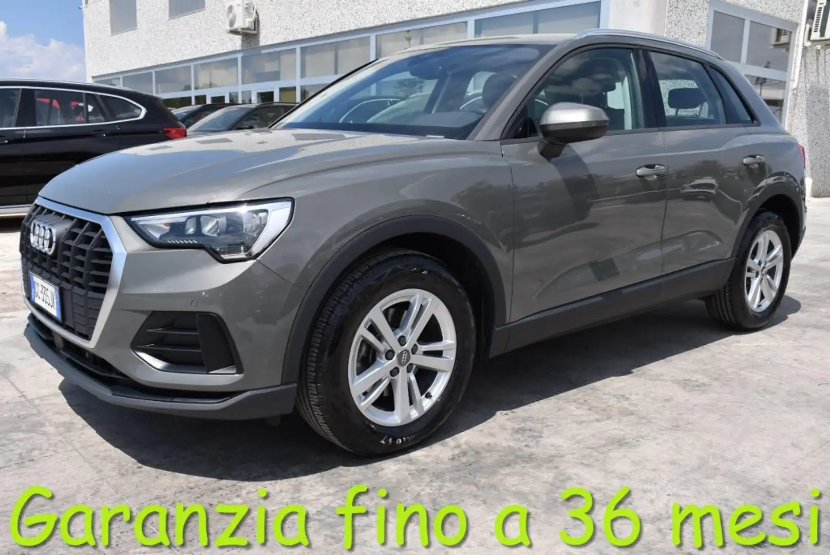 Audi Q3 35 TDI quattro S tronic Business Gris - 1