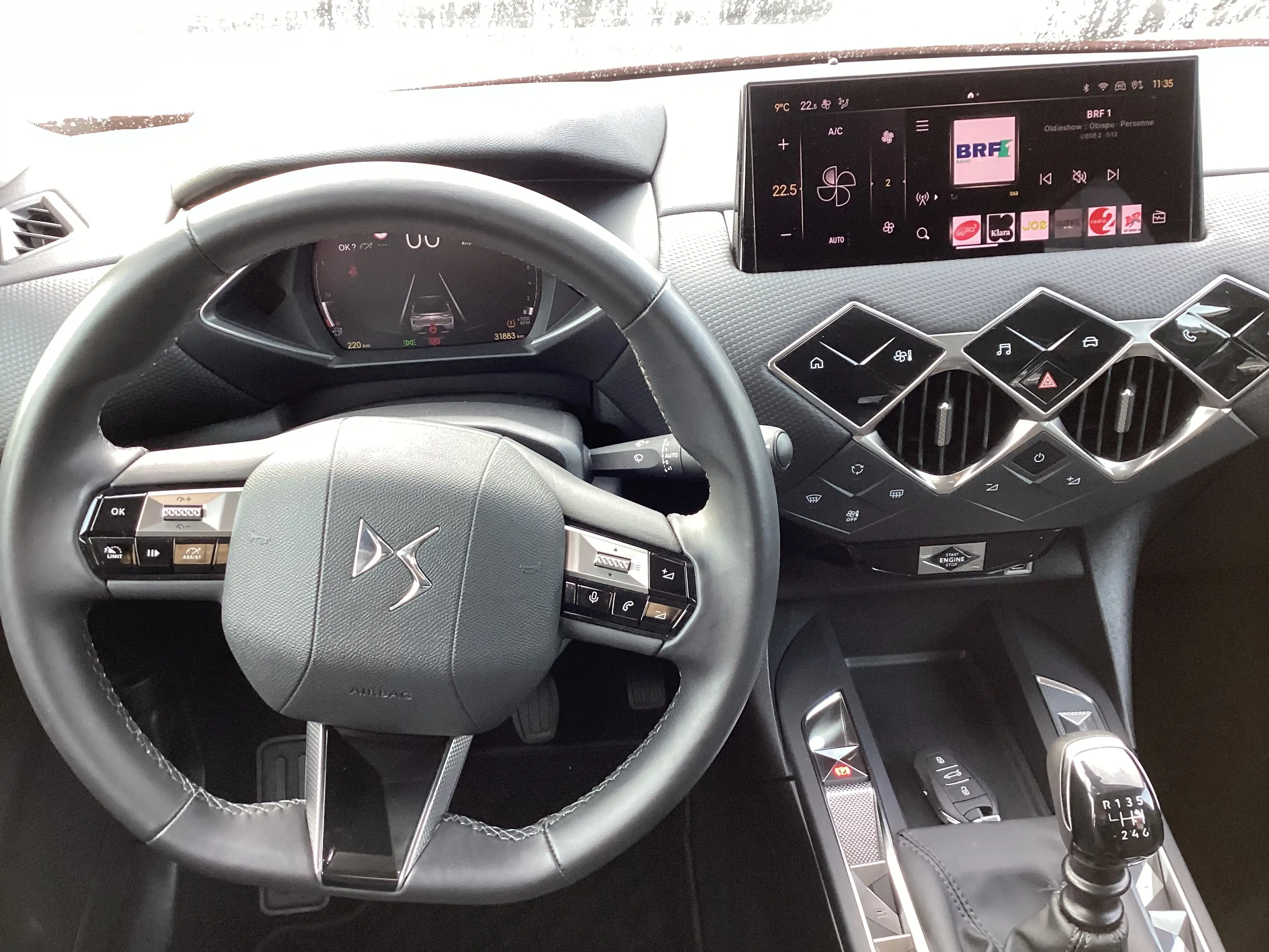 DS Automobiles DS 3 Crossback DS 3 CROSSBACK 1.2 Performance Line 30000km — photo 10