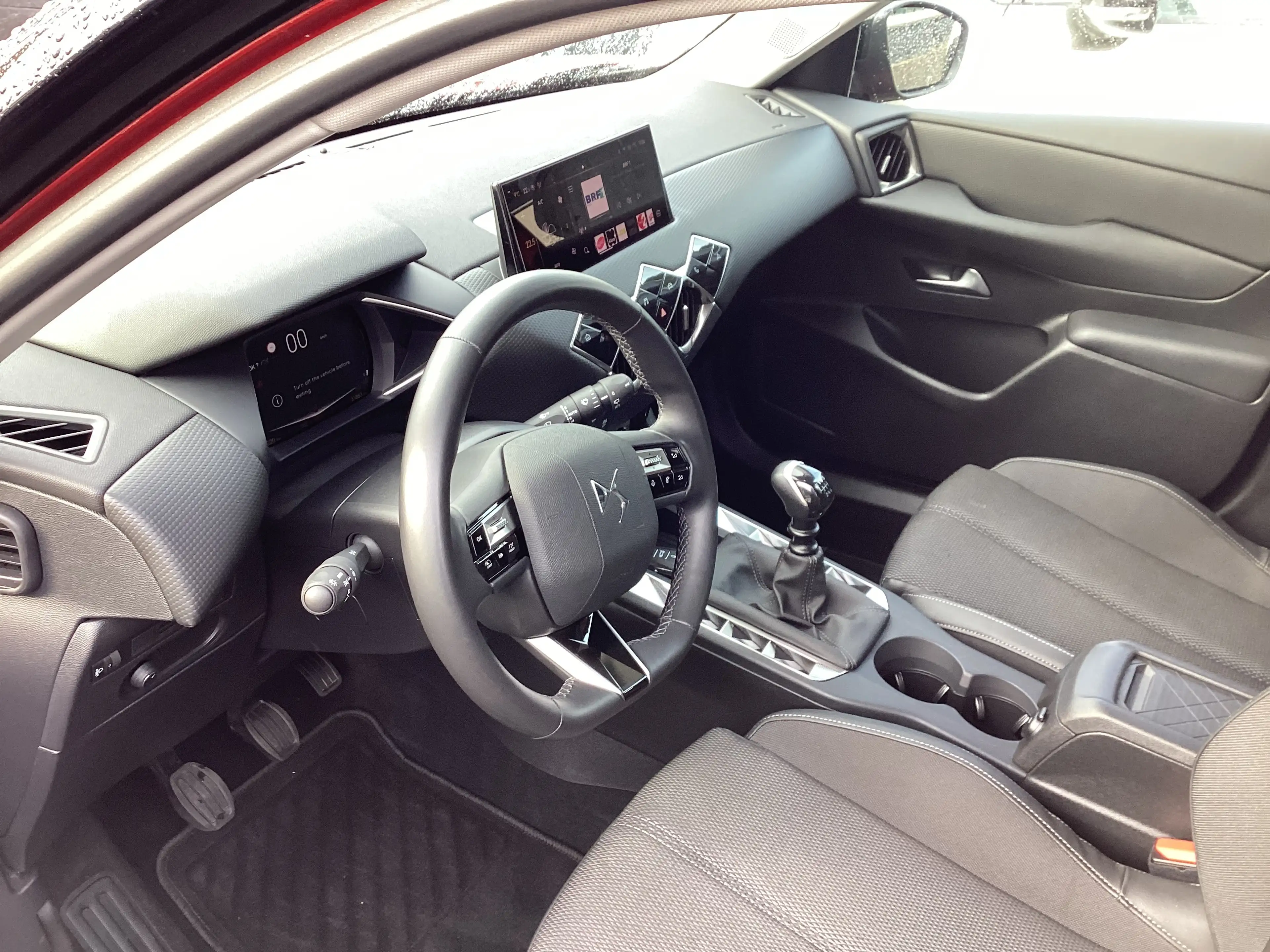 DS Automobiles DS 3 Crossback DS 3 CROSSBACK 1.2 Performance Line 30000km — photo 11