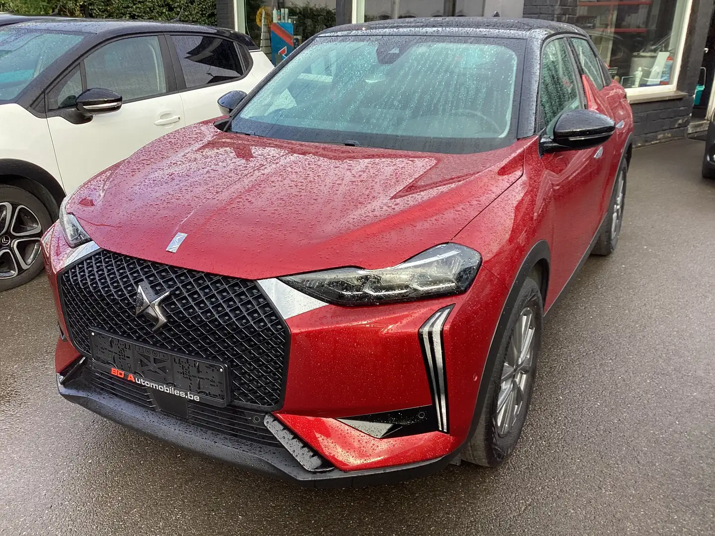 DS Automobiles DS 3 Crossback DS 3 CROSSBACK 1.2 Performance Line 30000km Rouge - 1