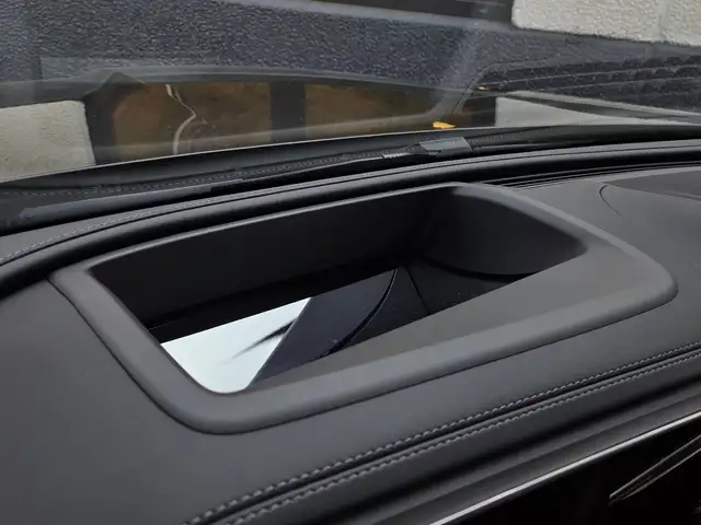 Mercedes-Benz GLC 200 view 19