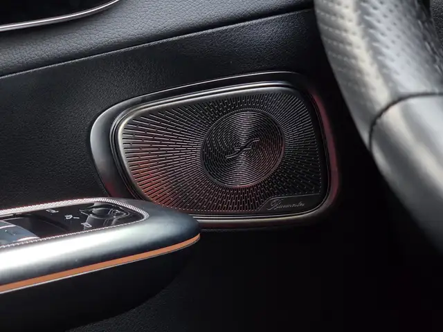 Mercedes-Benz GLC 200 view 17