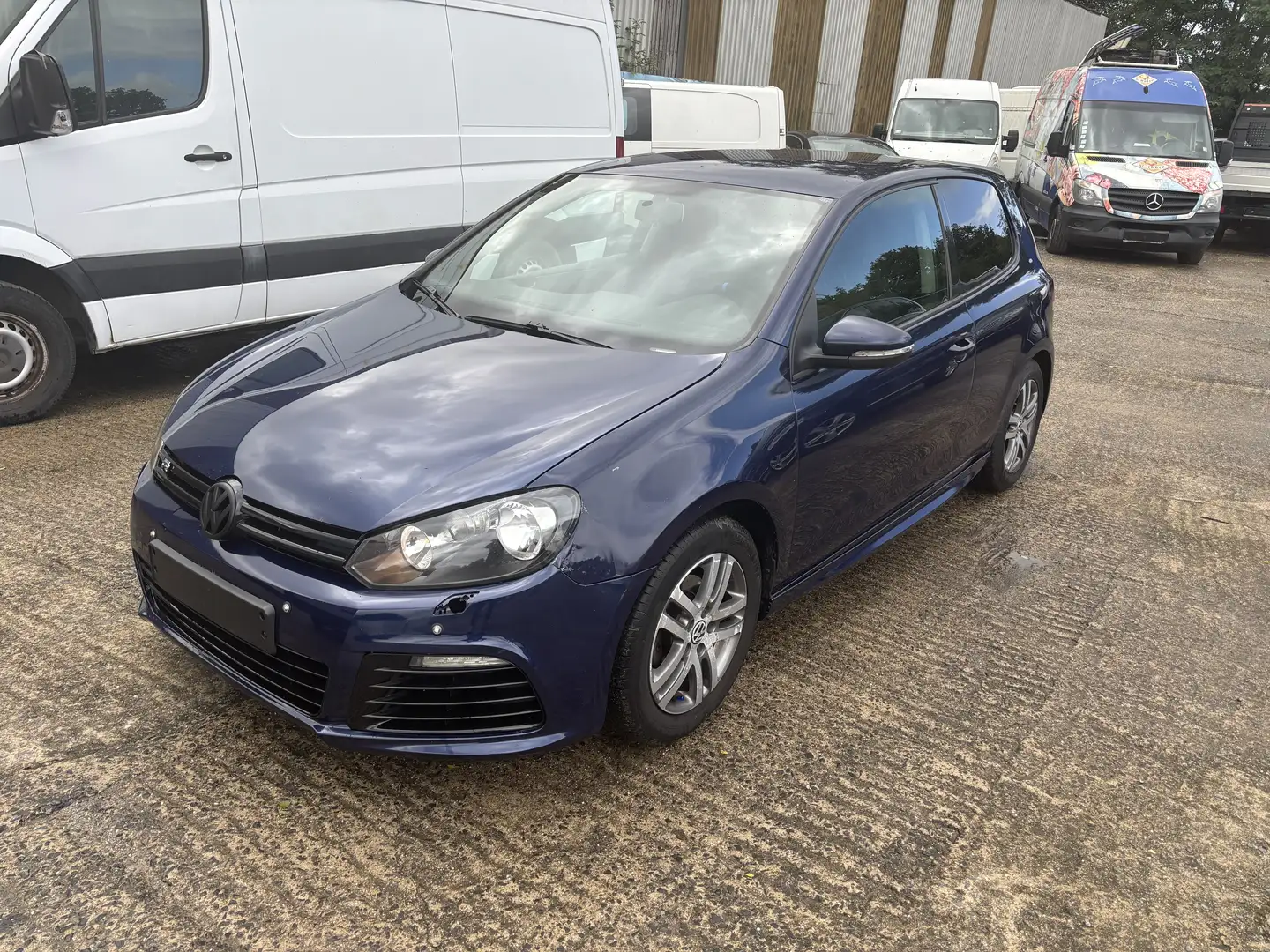 Volkswagen Golf 1.4 Trendline Bleu - 1
