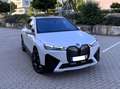 BMW iX M60-Voll*Sportpak*LASER*PANO*Bowers*Massag*22"*AHK Blanco - thumbnail 1