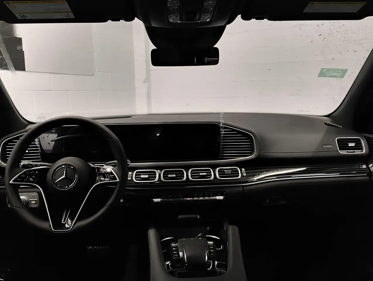 Mercedes-Benz GLE снимка Mercedes-Benz GLE