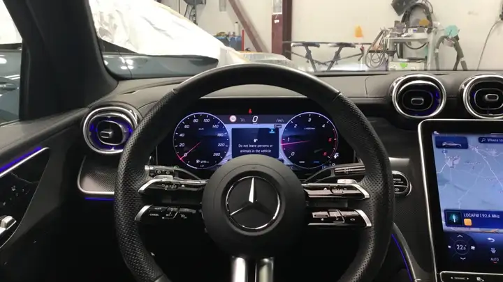 Mercedes-Benz GLC 2025, foto 9