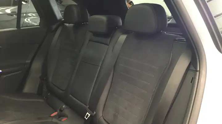 Mercedes-Benz GLC 2025, foto 11