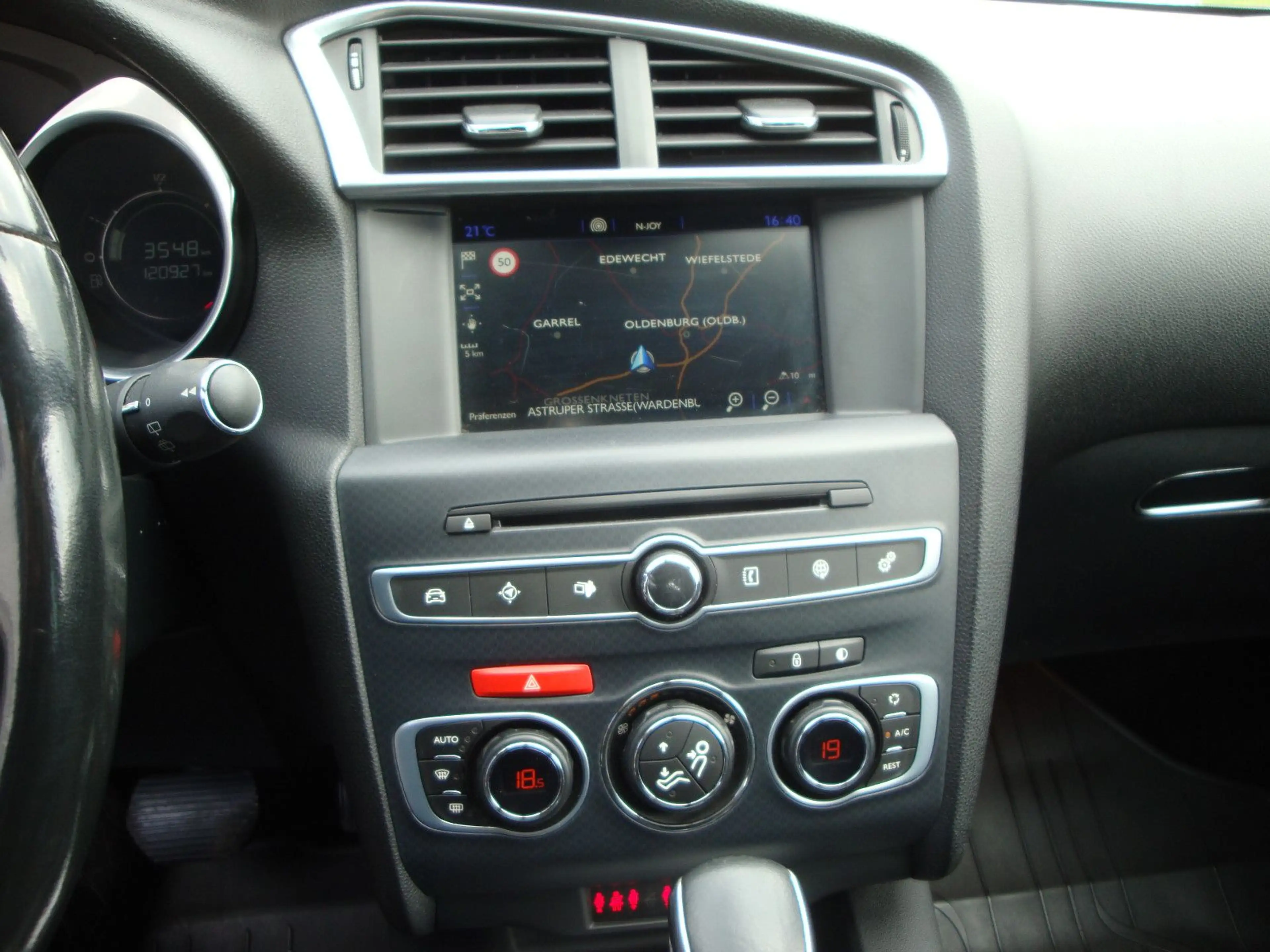 DS Automobiles DS 4 DS 4 Crossback — photo 13