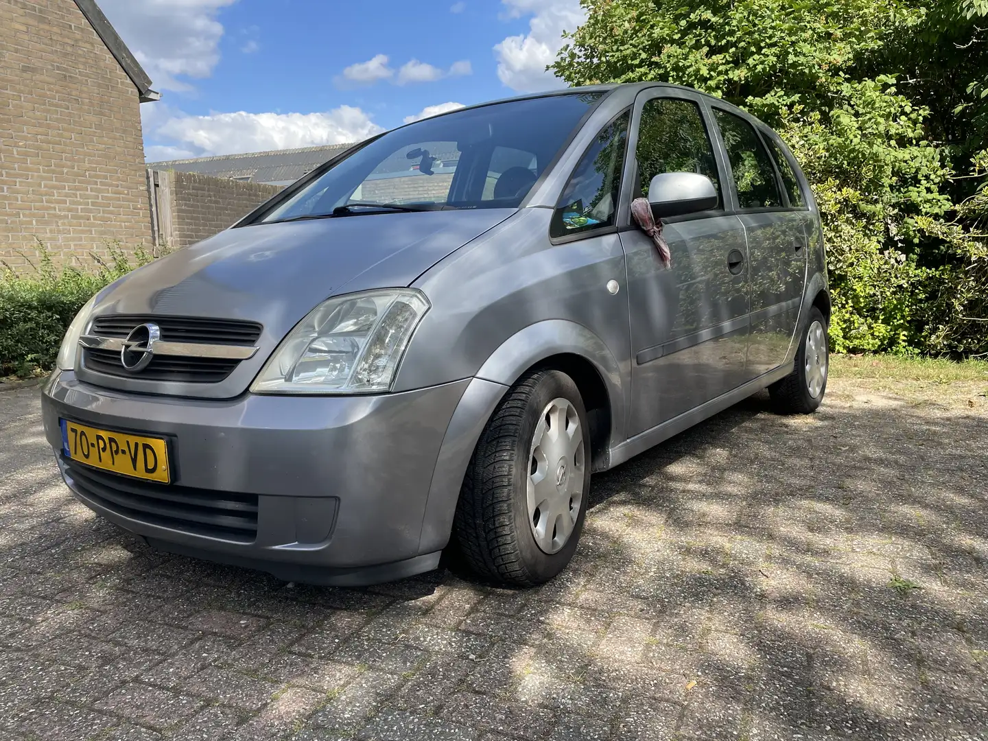 Opel Meriva 1.6-16V Enjoy Gris - 2