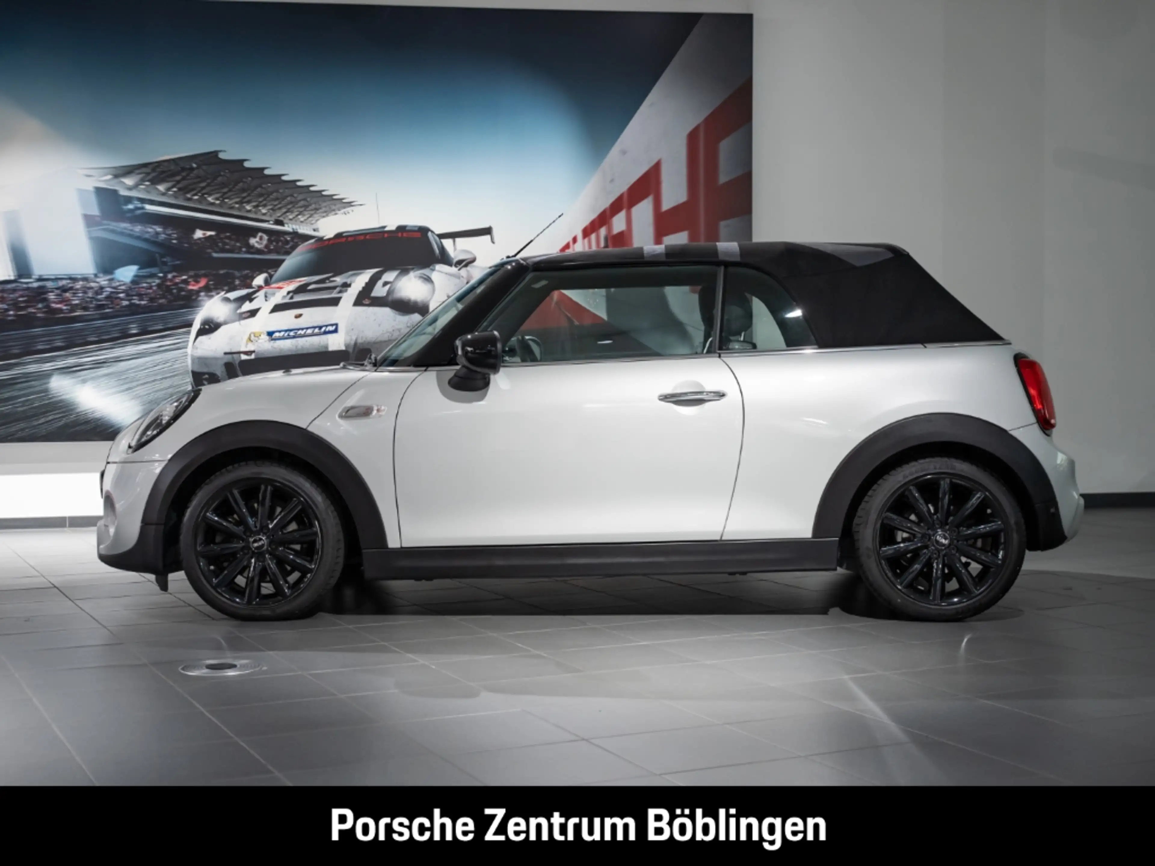 MINI Cooper S Cabrio — photo 9